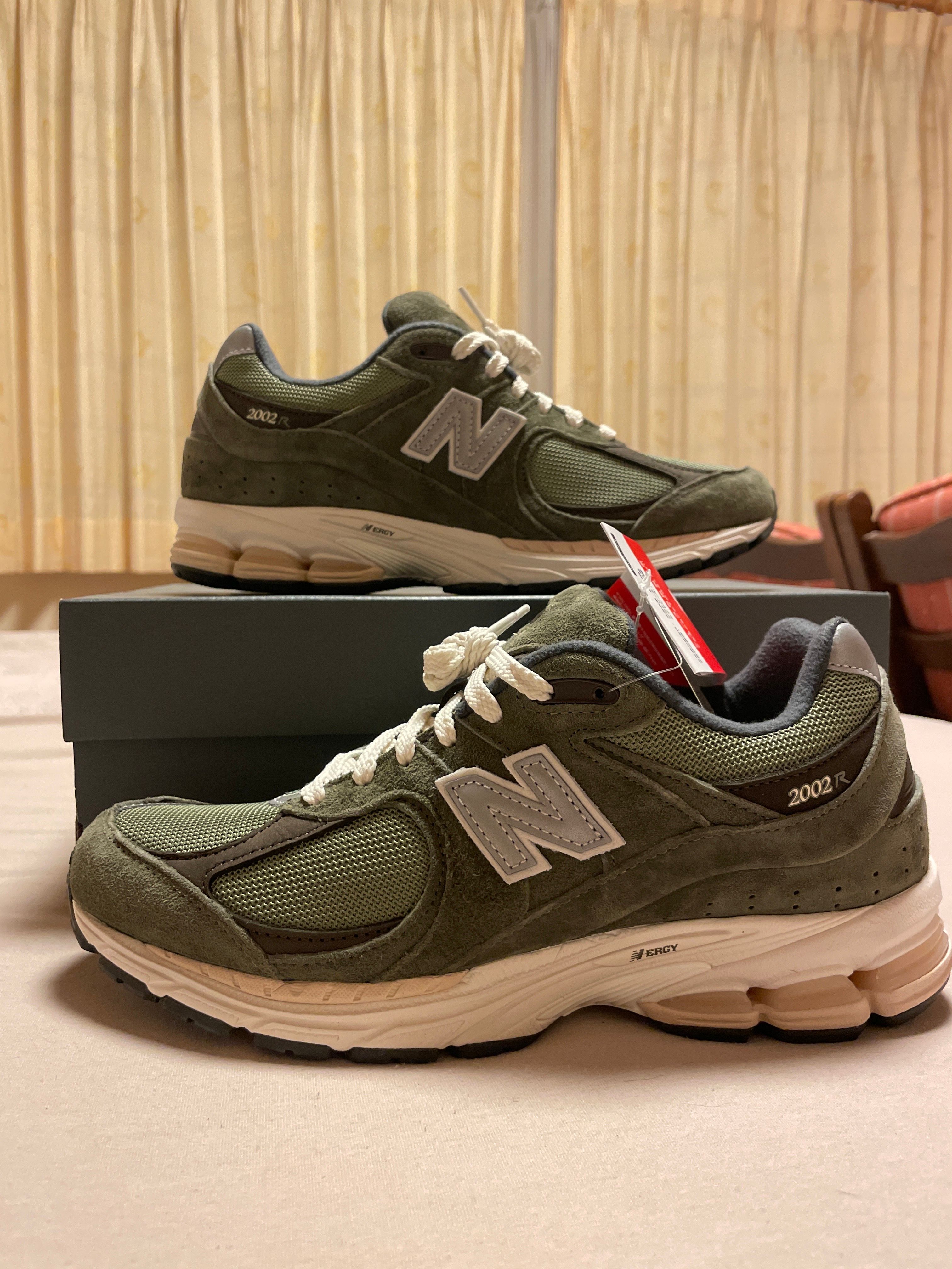 New Balance 2002R "Olive Brown"