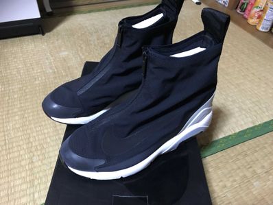 AMBUSH® × NIKE AIR MAX 180 HIGH BLACK