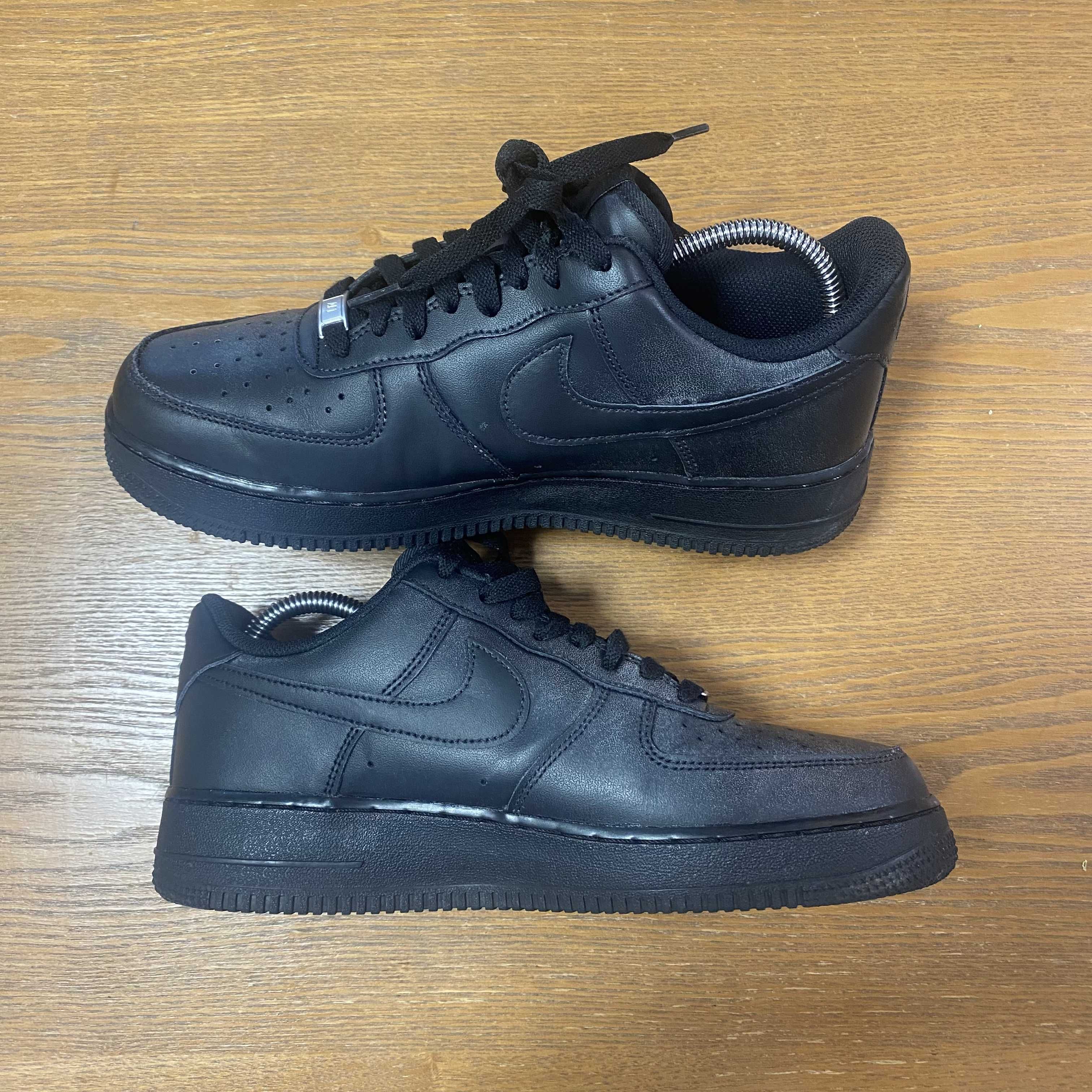 Nike Air Force 1 Low '07 "Black/Black"