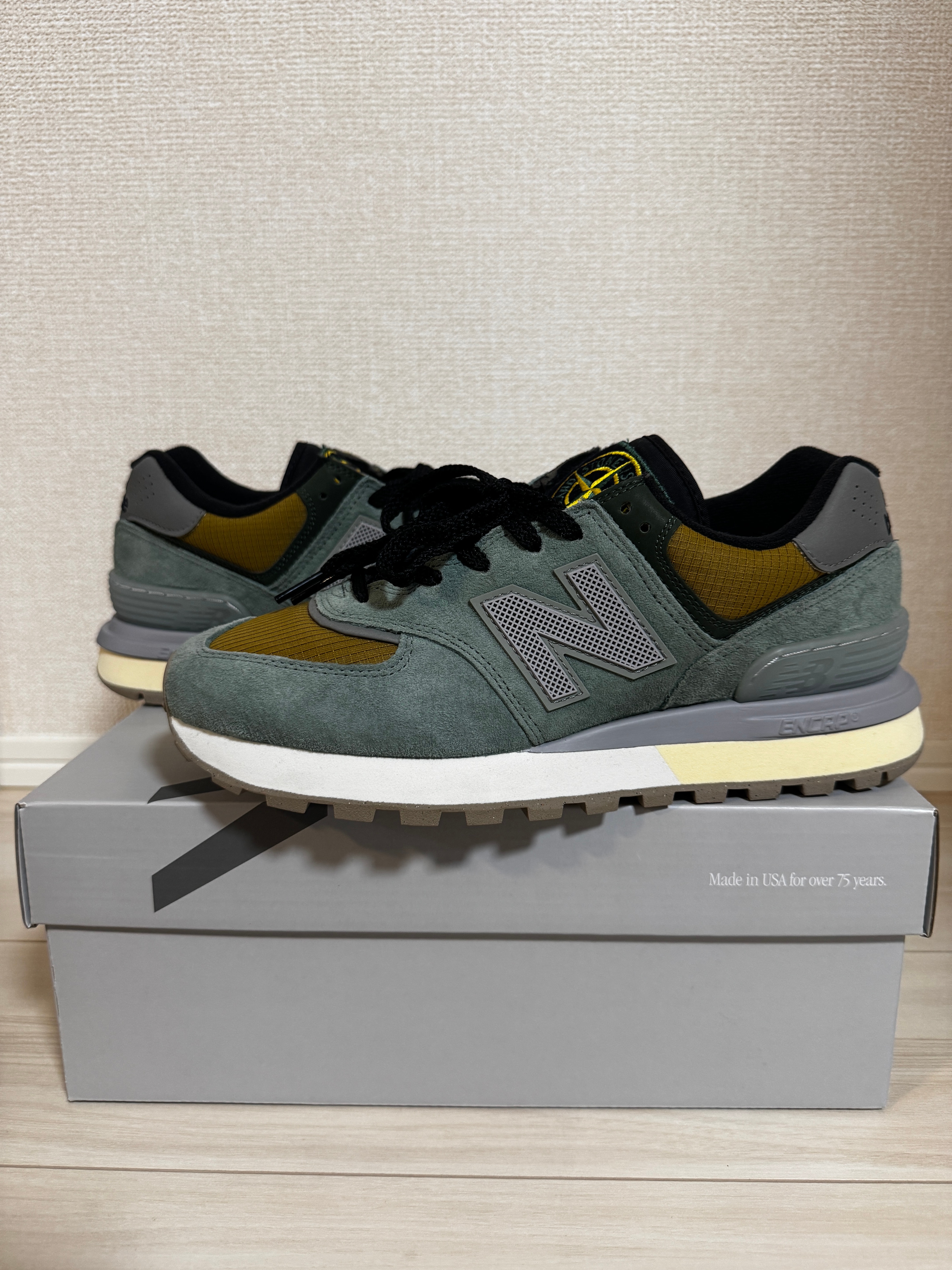 ストーンアイランド × ニューバランス 574 レガシー "グリーンクレイ"