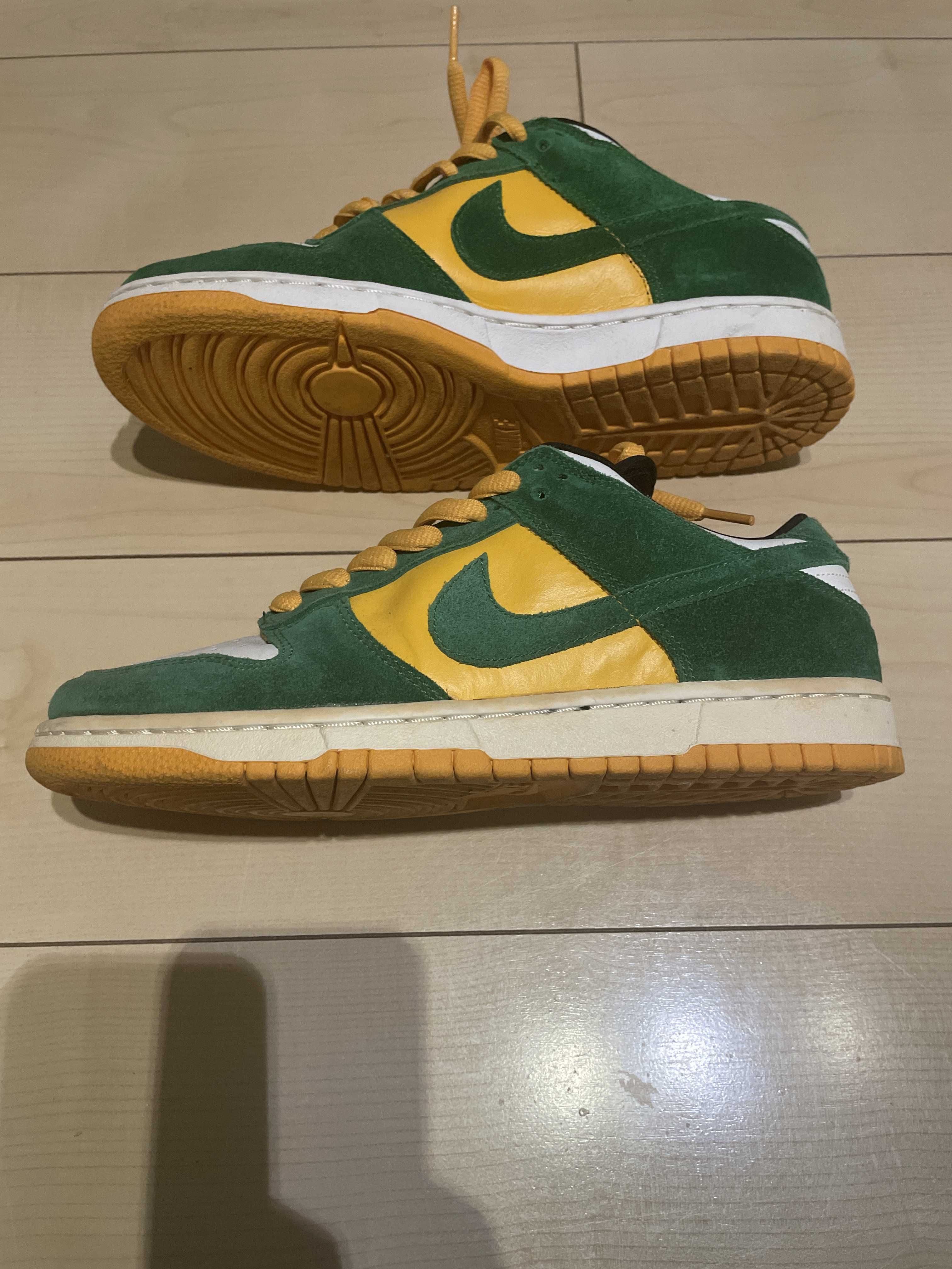 Nike SB Dunk Low Pro "SB Buck" (2003)