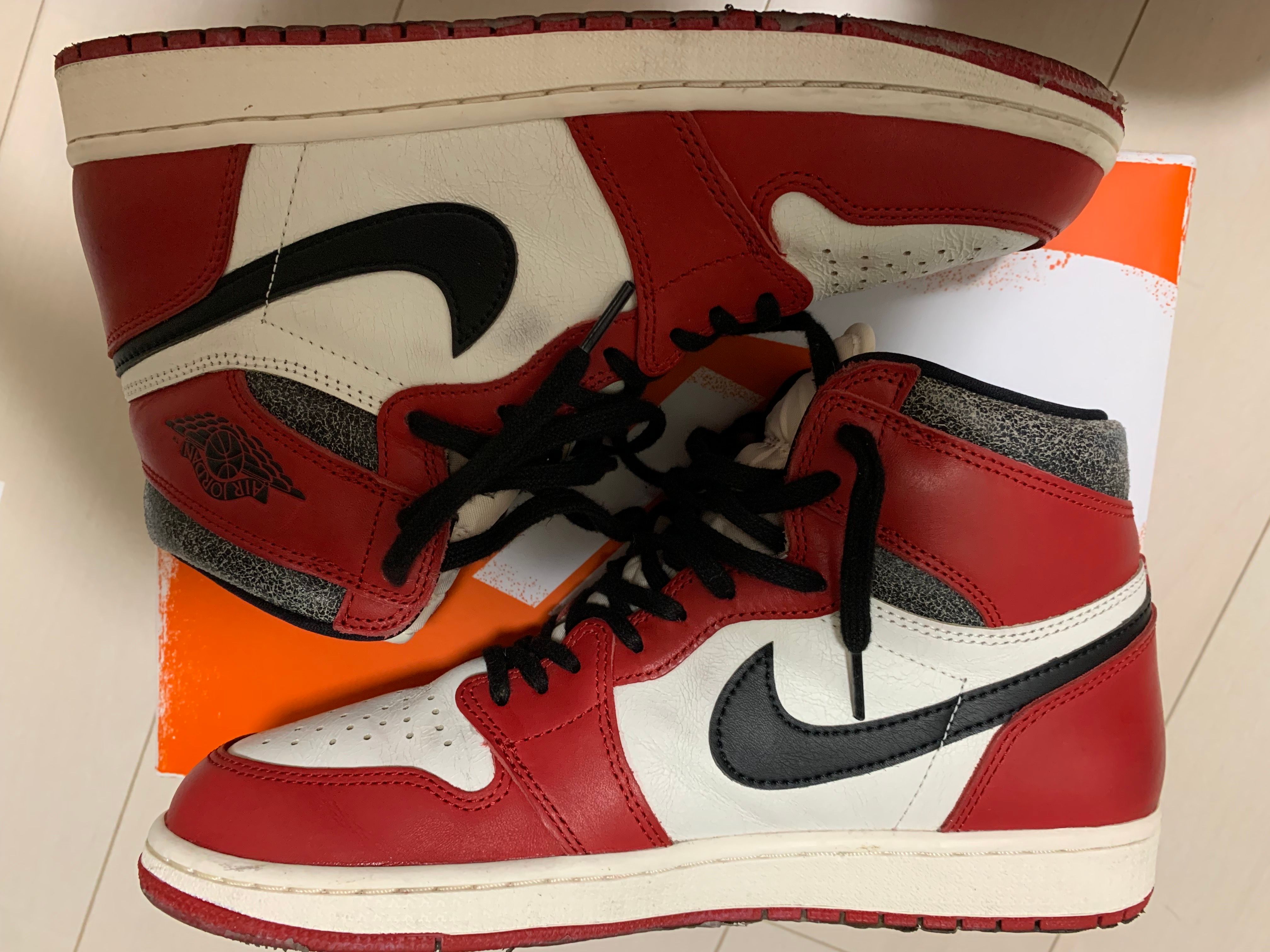 Nike Air Jordan 1 High OG "Lost & Found/Chicago"