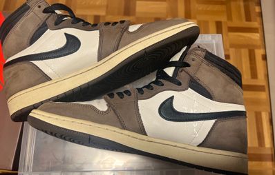 Travis Scott × Nike Air Jordan 1 Retro High OG TS SP "Sail/Dark Mocha"
