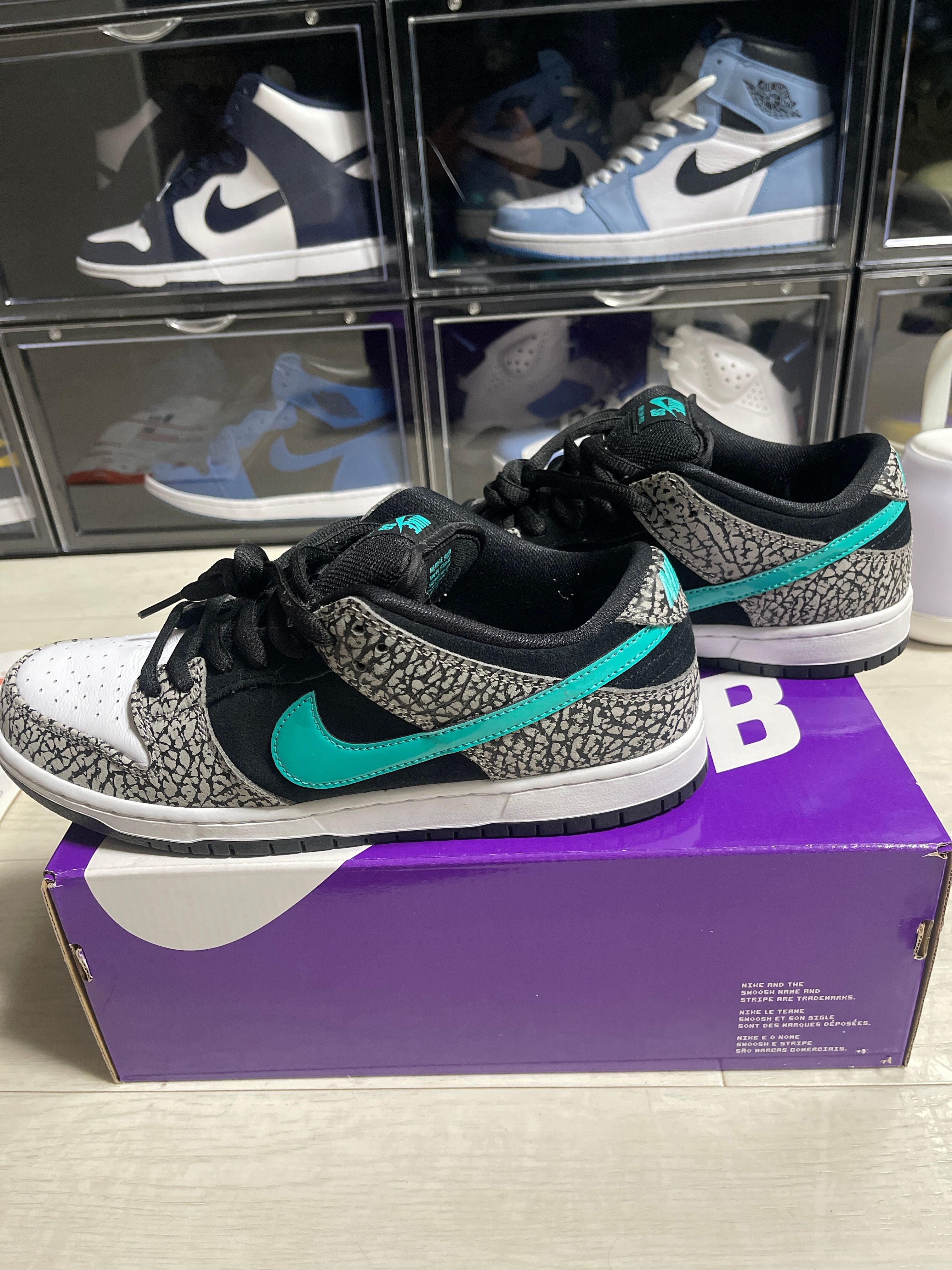 Nike SB Dunk Low "Elephant/Safari"