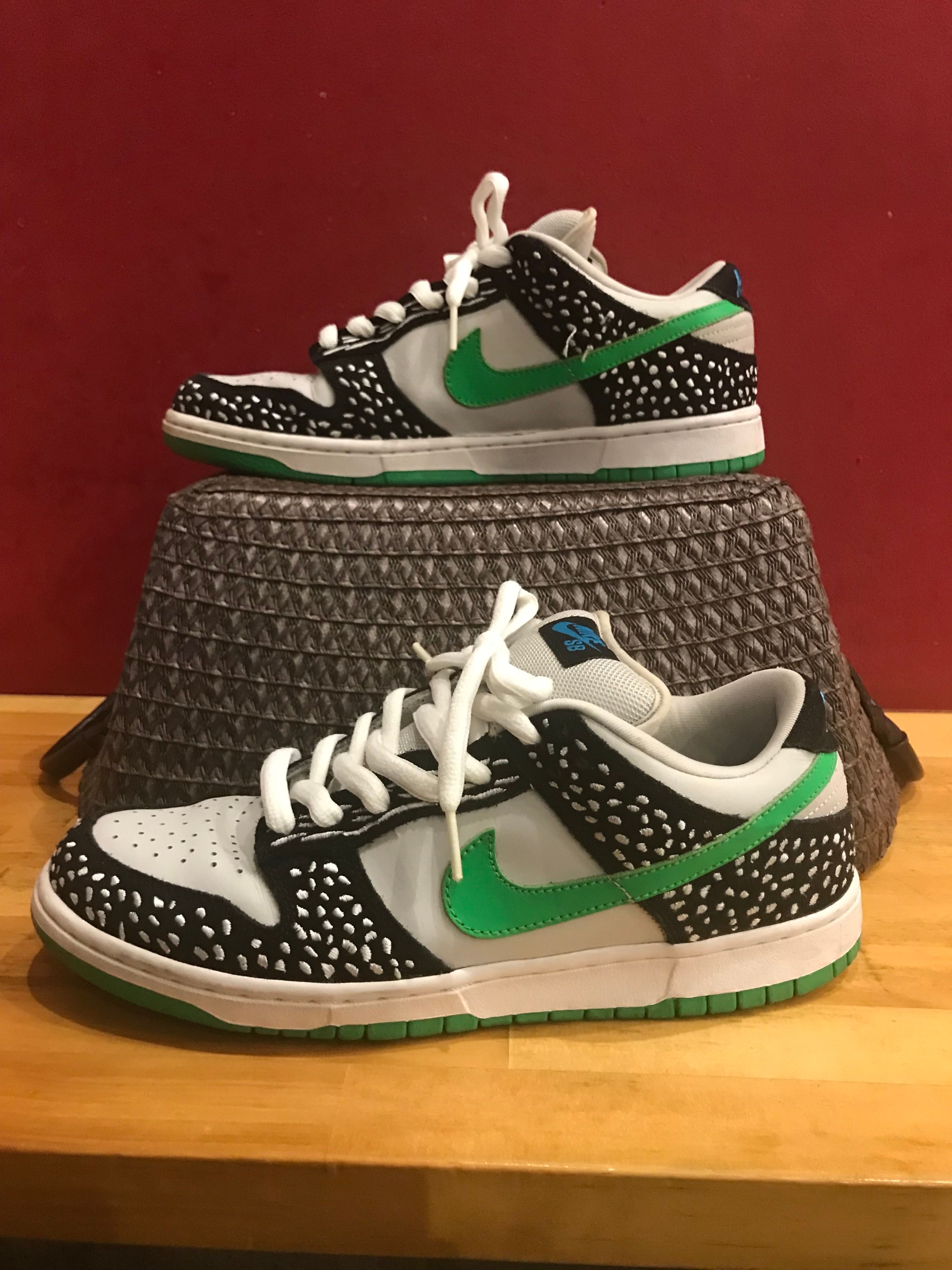 Nike SB Dunk Low "Loon"
