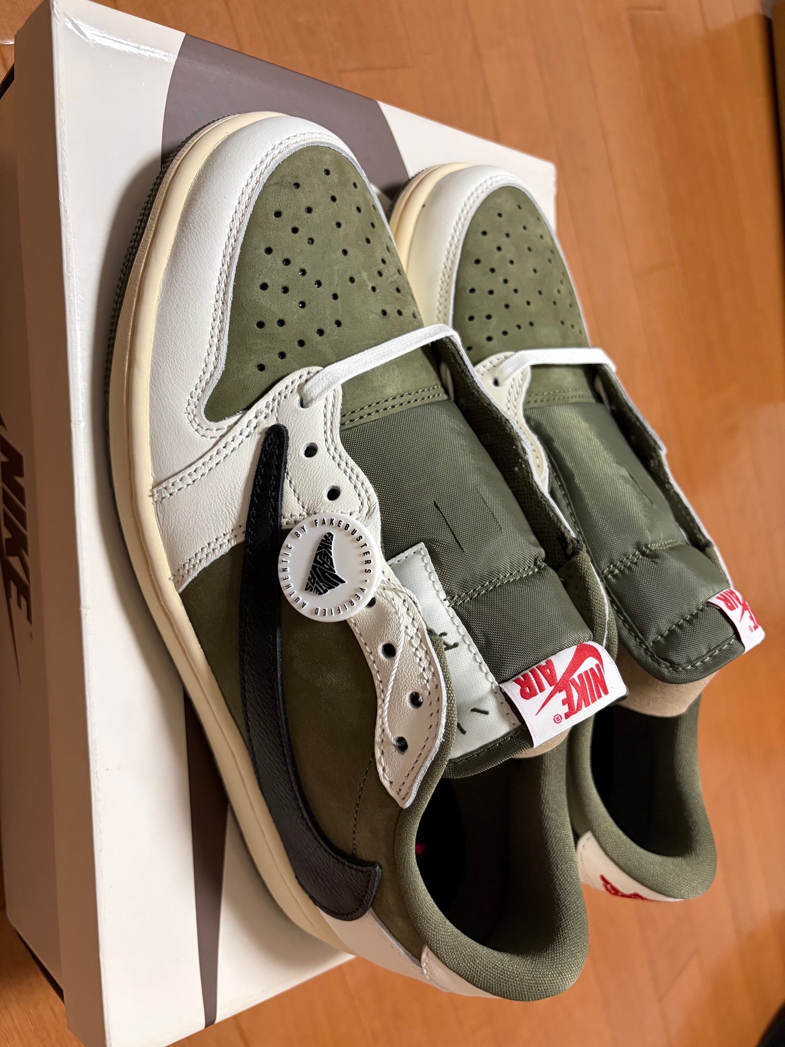 Travis Scott × Nike Air Jordan 1 Low OG SP "Reverse Olive"