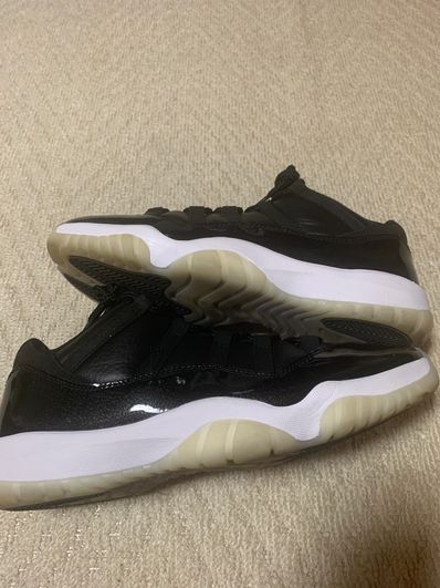 Nike Air Jordan 11 Low "72-10"