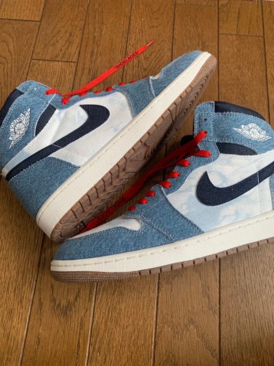 Nike Air Jordan 1 Retro High OG "Denim"