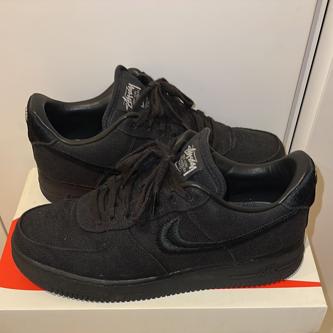 Stussy × Nike Air Force 1 Low "Triple Black"