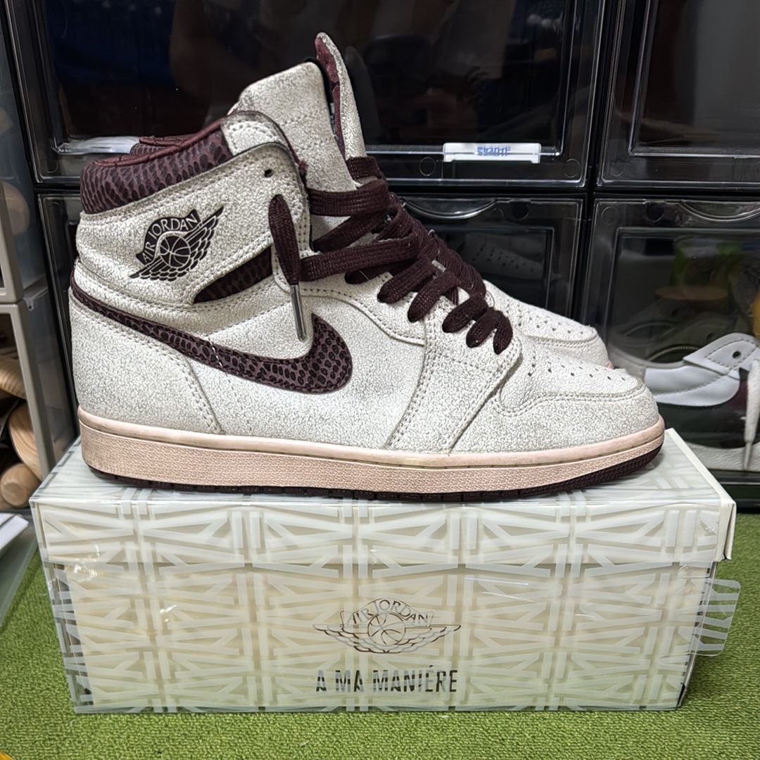 A Ma Maniere × Nike Air Jordan 1 Retro High OG "Sail and Burgundy"