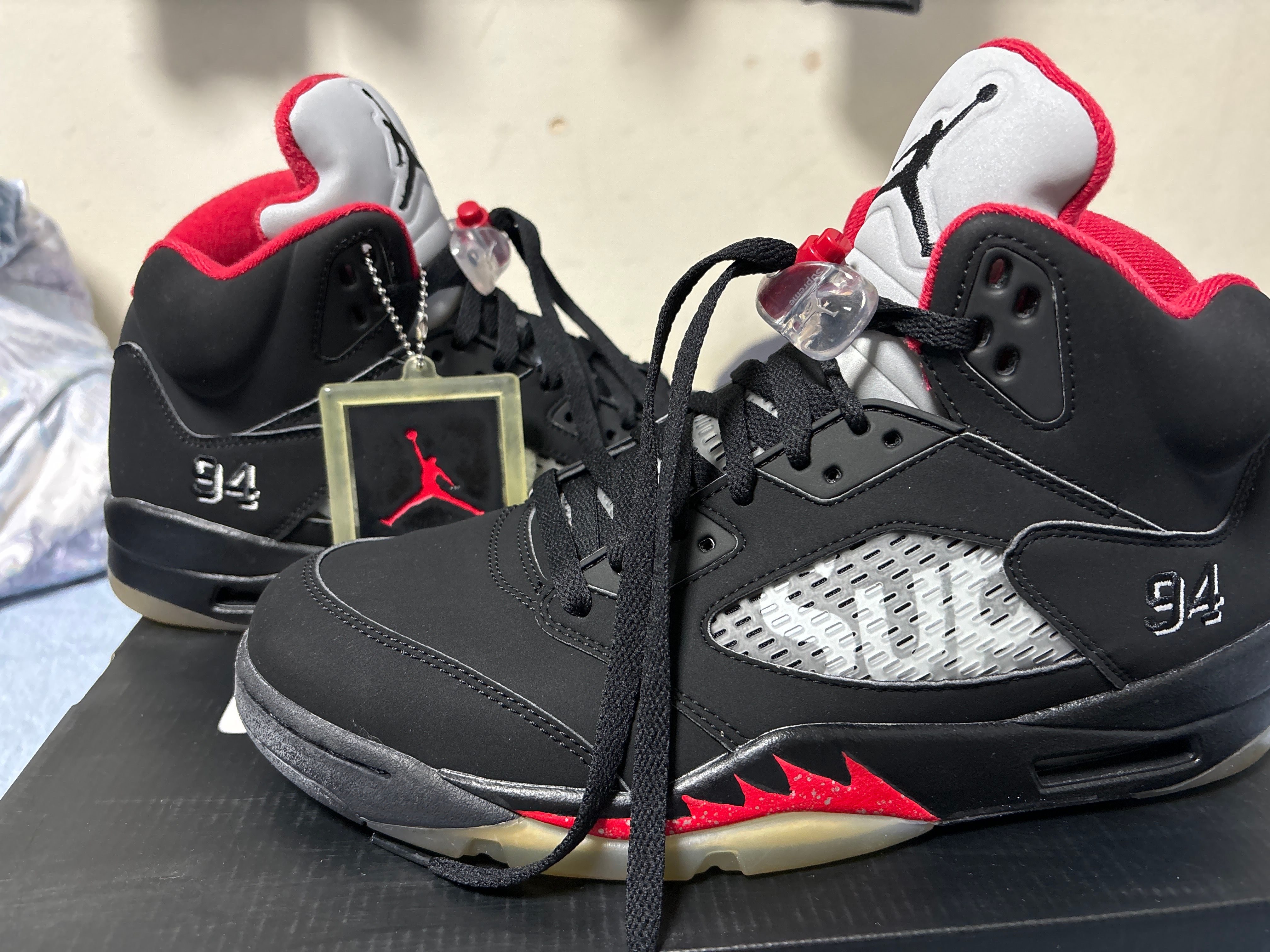 Supreme × Nike Air Jordan 5 Retro "Black"