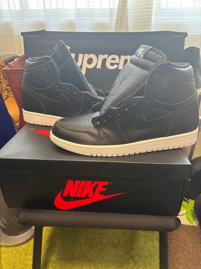 Nike Air Jordan 1 Retro High "CYBER MONDAY" (2015)