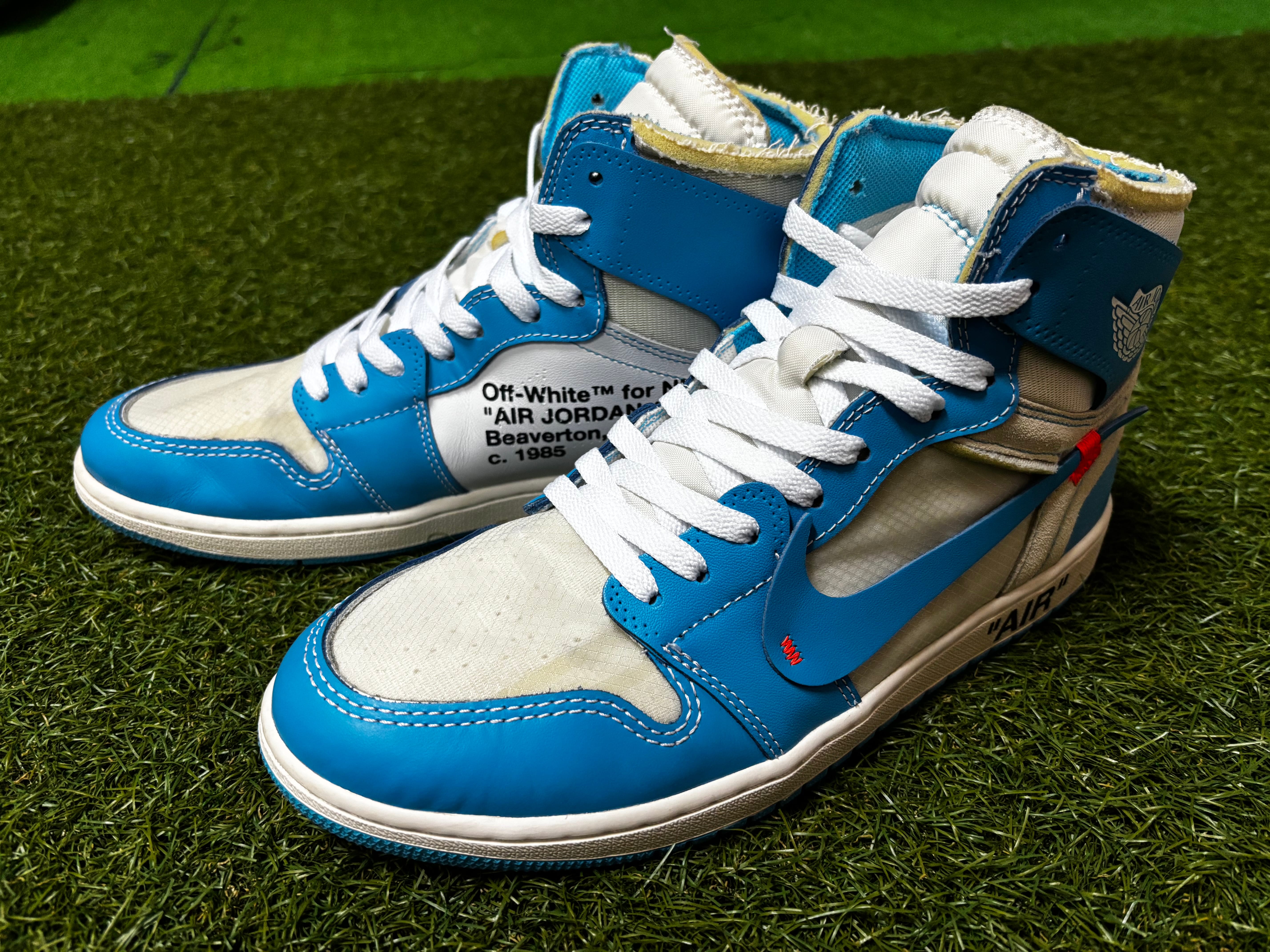 Off-White × Nike Air Jordan 1 High UNC "White/Dark Powder Blue"