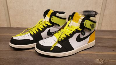 Nike Air Jordan 1 High OG "Volt Gold"