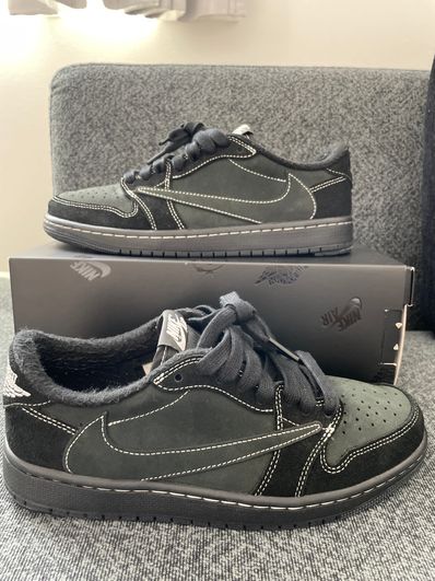 Travis Scott × Nike Air Jordan 1 Low OG SP "Black Phantom"