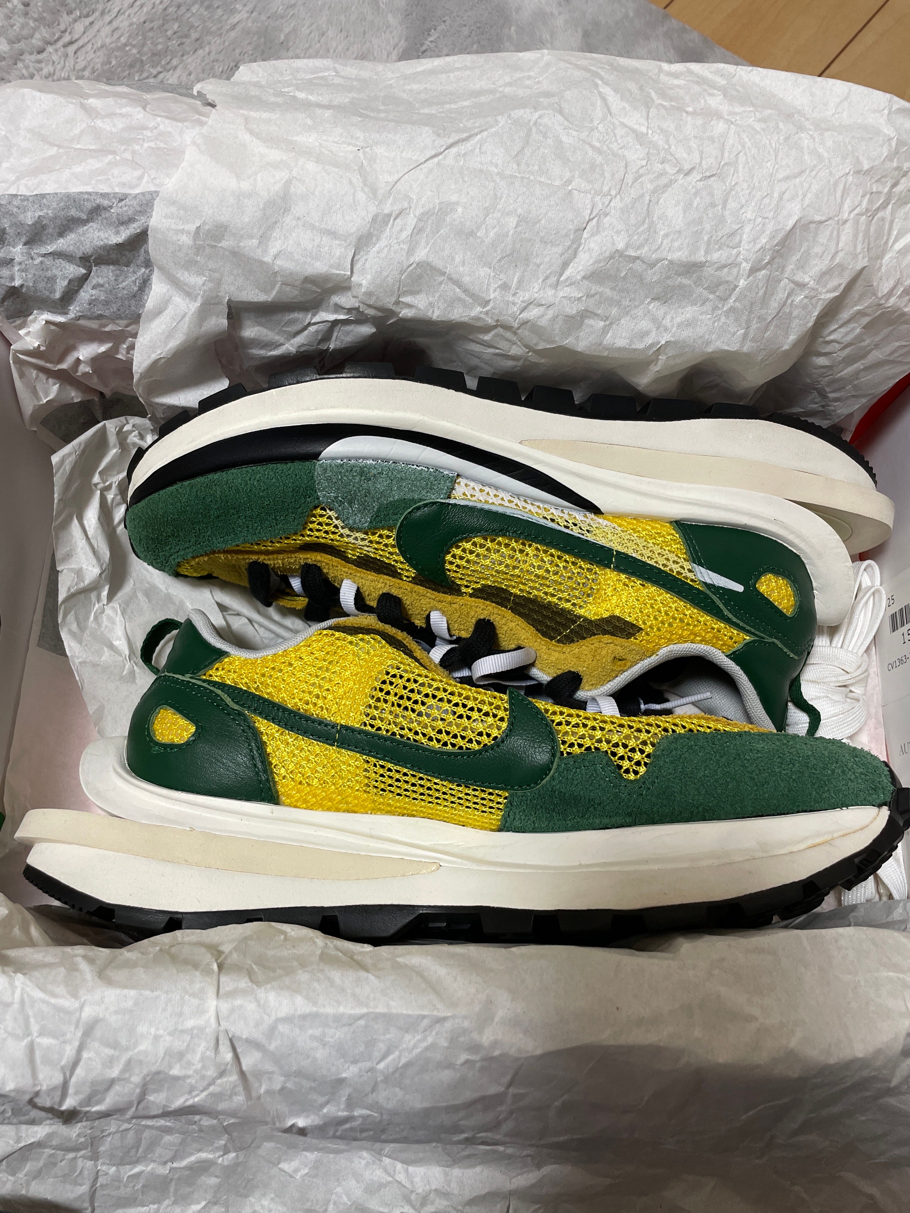 sacai × Nike Vapor Waffle "Tour Yellow/Stadium Green-Sail"