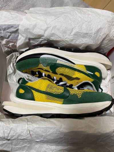 sacai × Nike Vapor Waffle "Tour Yellow/Stadium Green-Sail"
