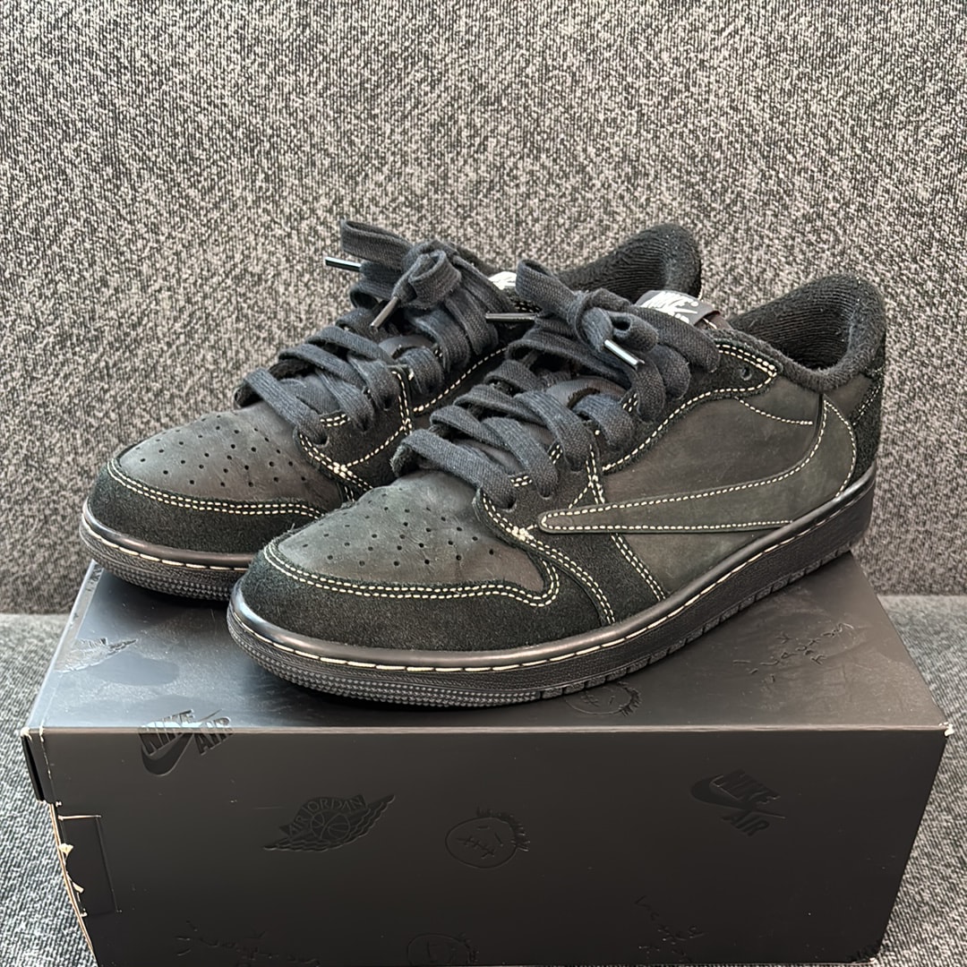Travis Scott × Nike Air Jordan 1 Low OG SP "Black Phantom"