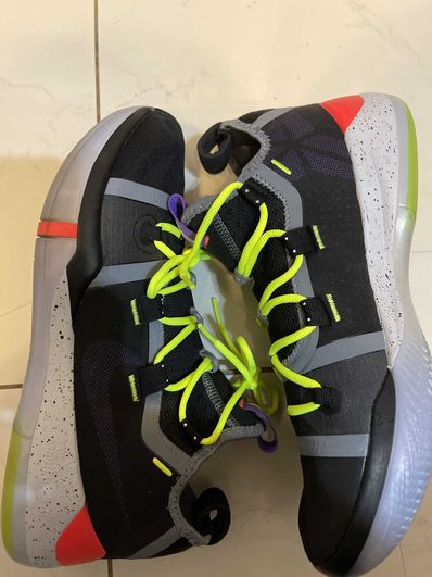 NIKE KOBE IV PROTRO "BLACK/DEL SOL"