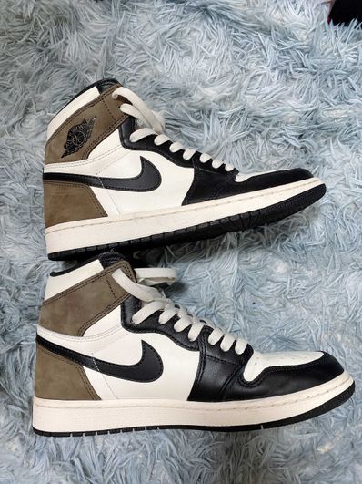 Nike Air Jordan 1 High OG "Sail/Dark Mocha/Black"