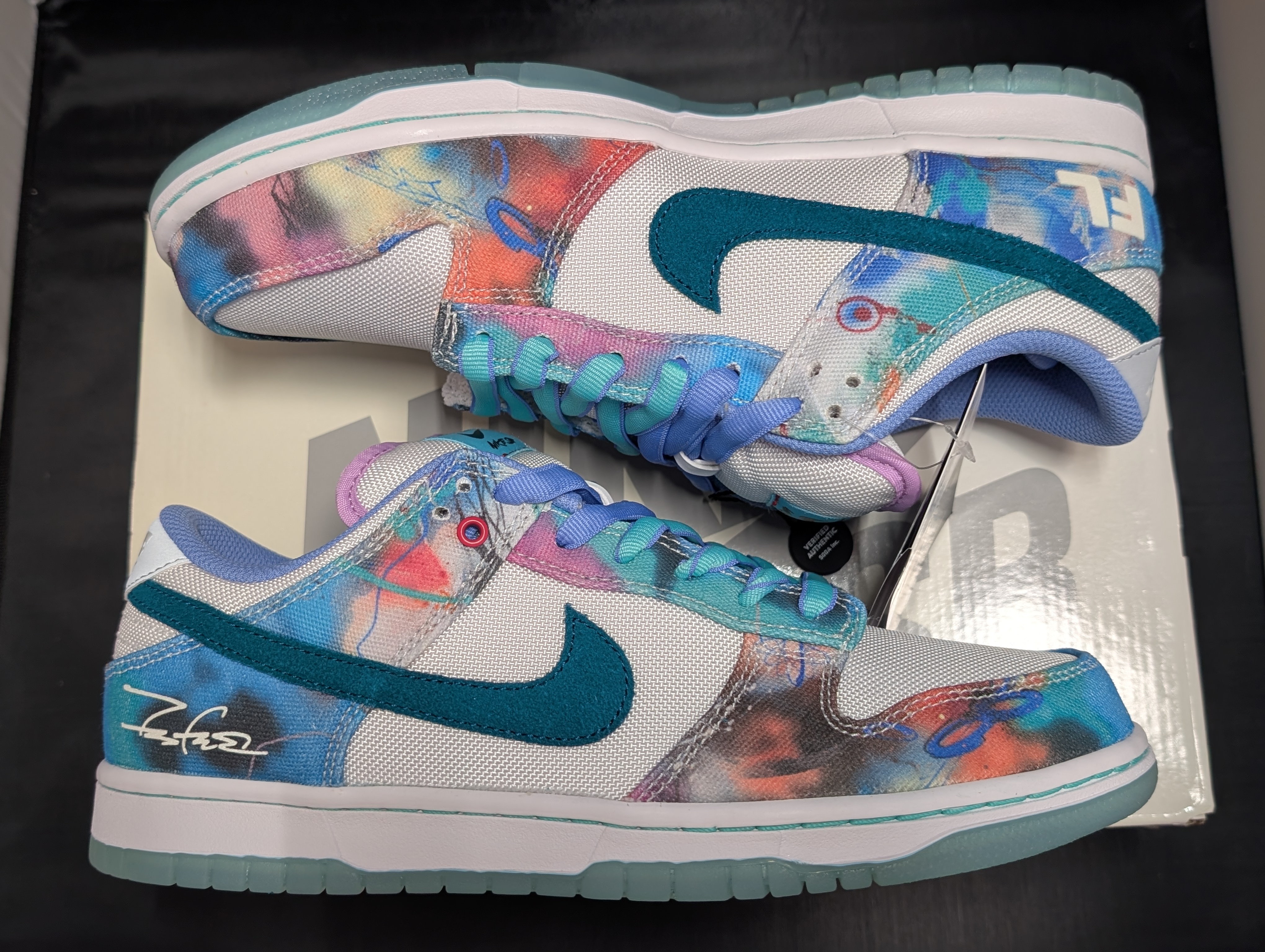 Futura × Nike SB Dunk Low "White and Geode Teal"