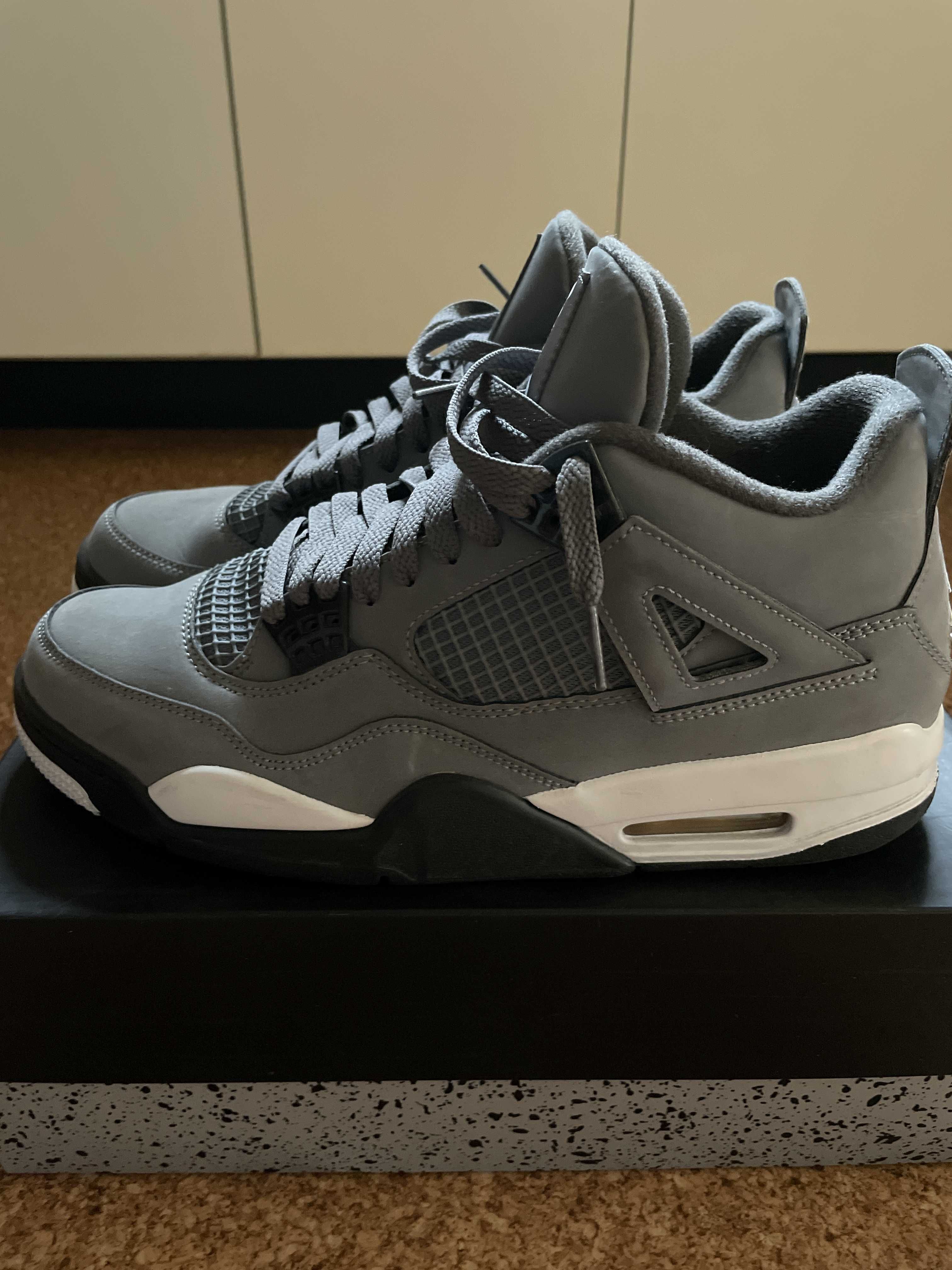 Nike Air Jordan 4 "Cool Grey"