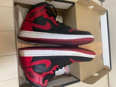 Nike Air Jordan 1 Mid "Bred"