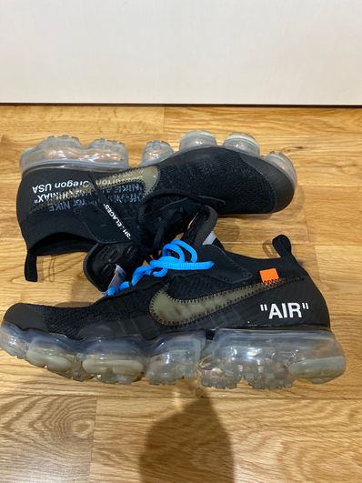 Off-White × Nike Air Vapormax "Black/Total Orange/Clear"