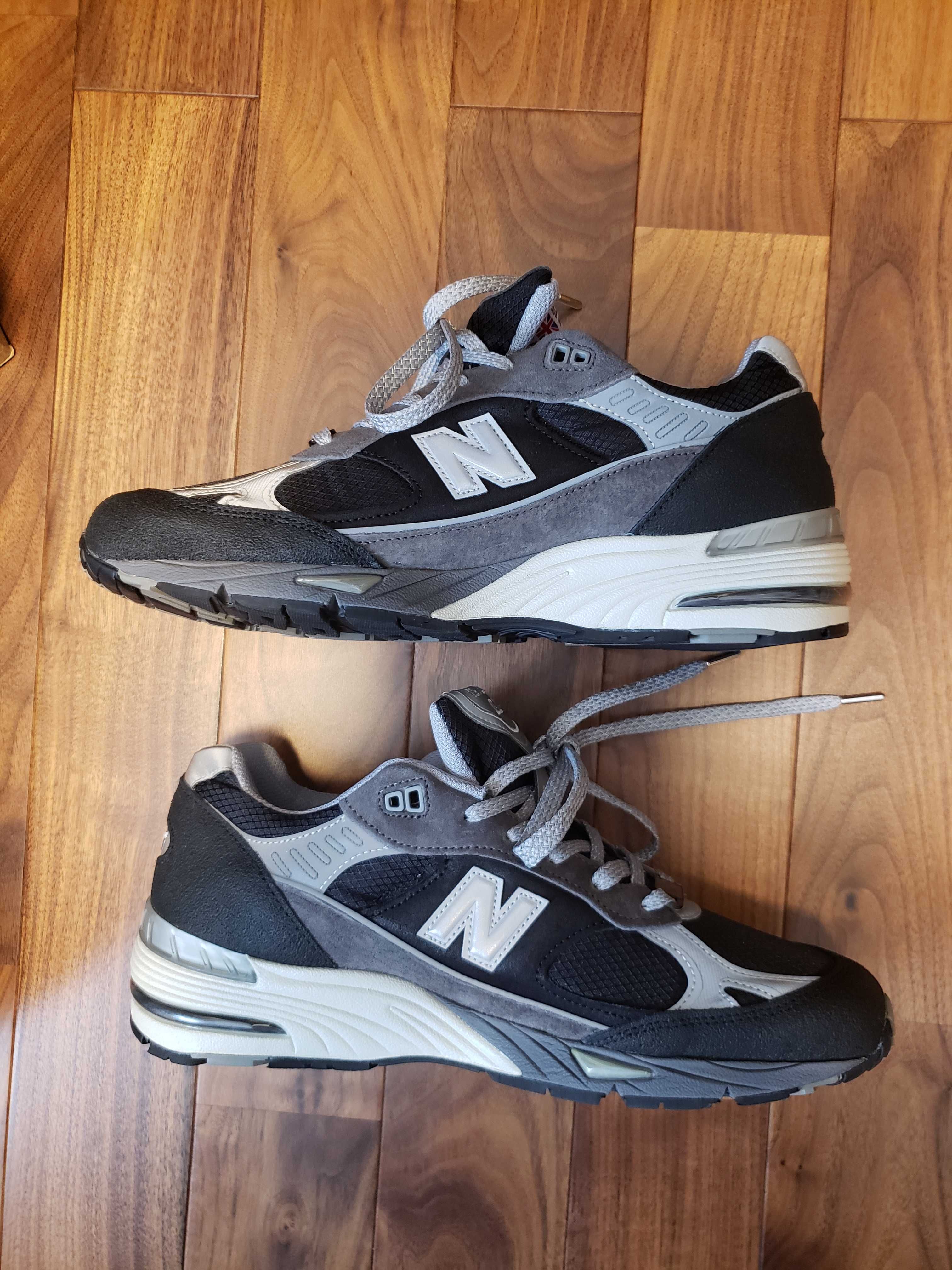 SLAM JAM × NEW BALANCE M991 "BLACK/RED"