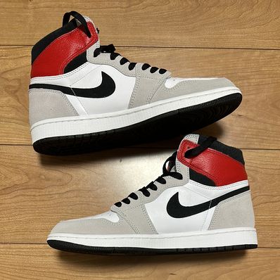 Nike Air Jordan 1 High OG "White/Black/Light Smoke Grey"