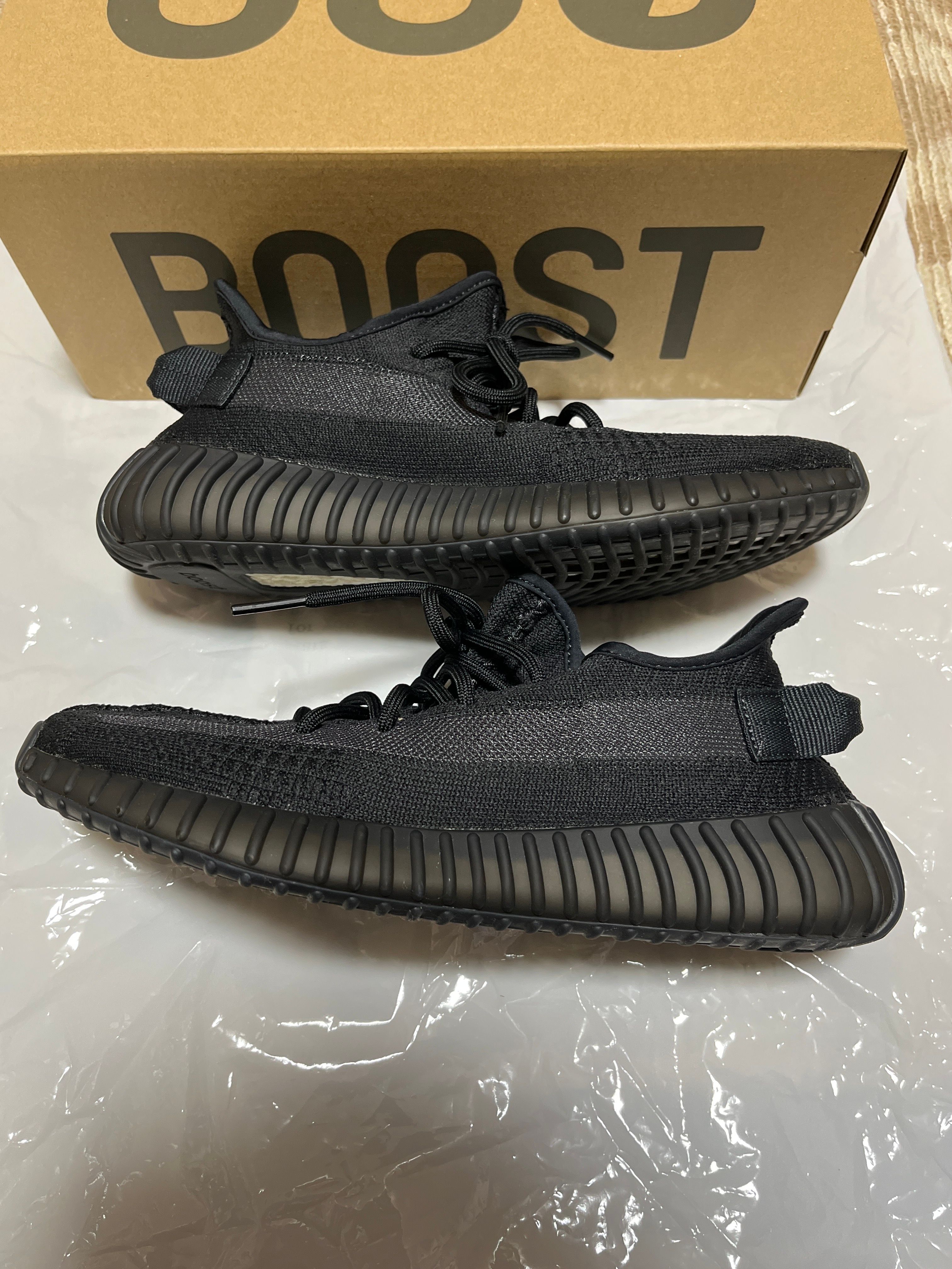 adidas YEEZY Boost 350V2 "Onyx"