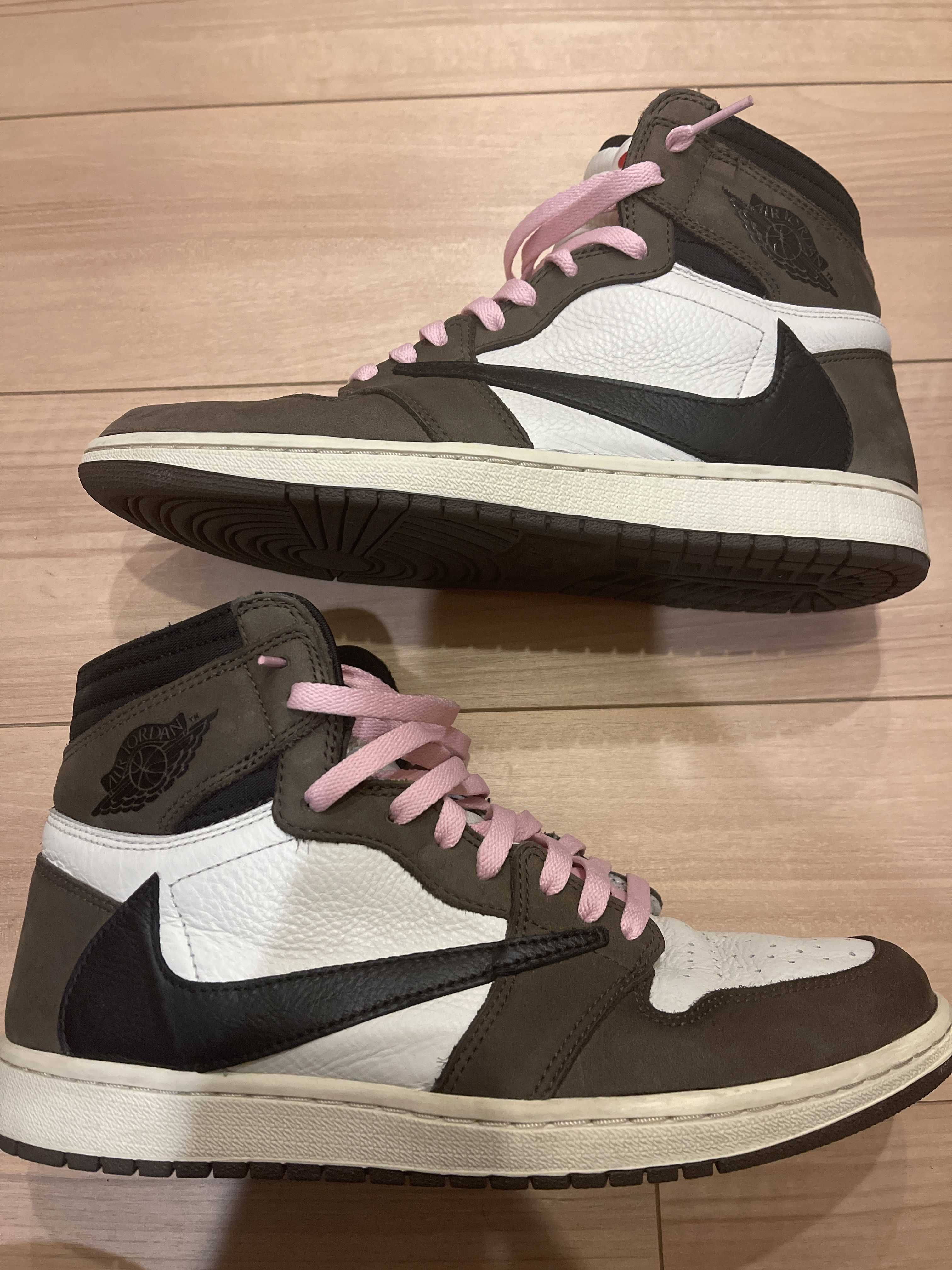 Travis Scott × Nike Air Jordan 1 Retro High OG TS SP "Sail/Dark Mocha"