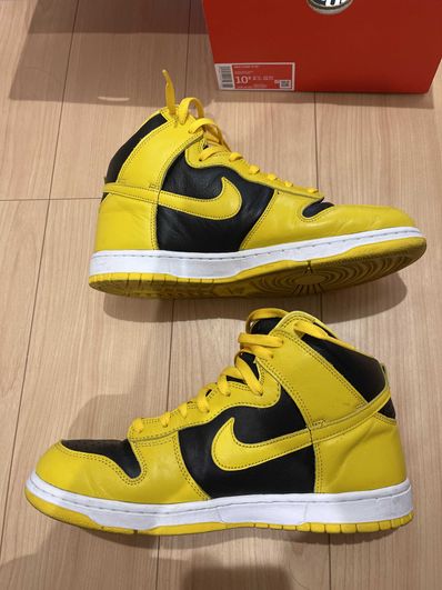 Nike Dunk High "Black/Varsity Maize"