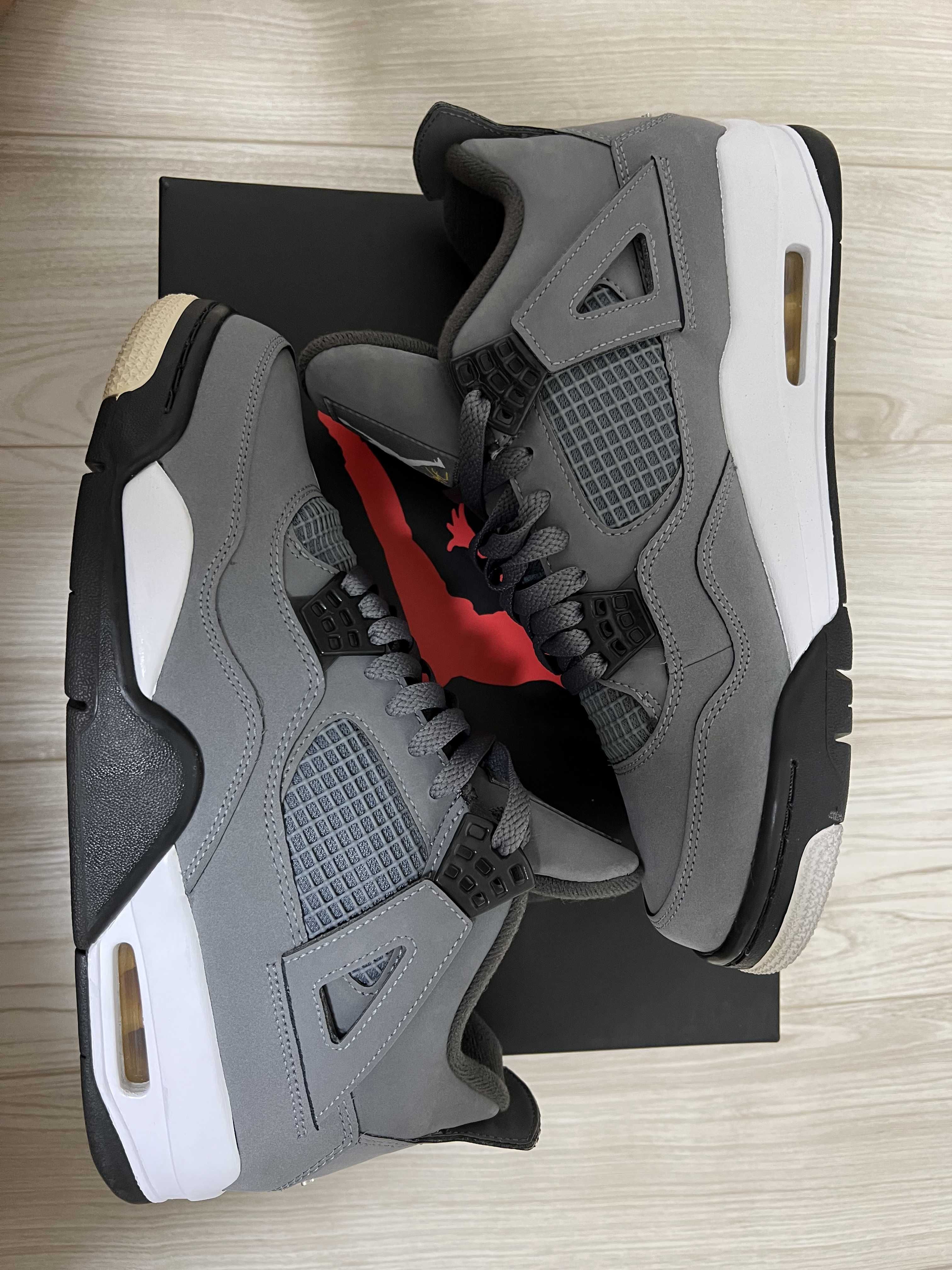 Nike Air Jordan 4 "Cool Grey"
