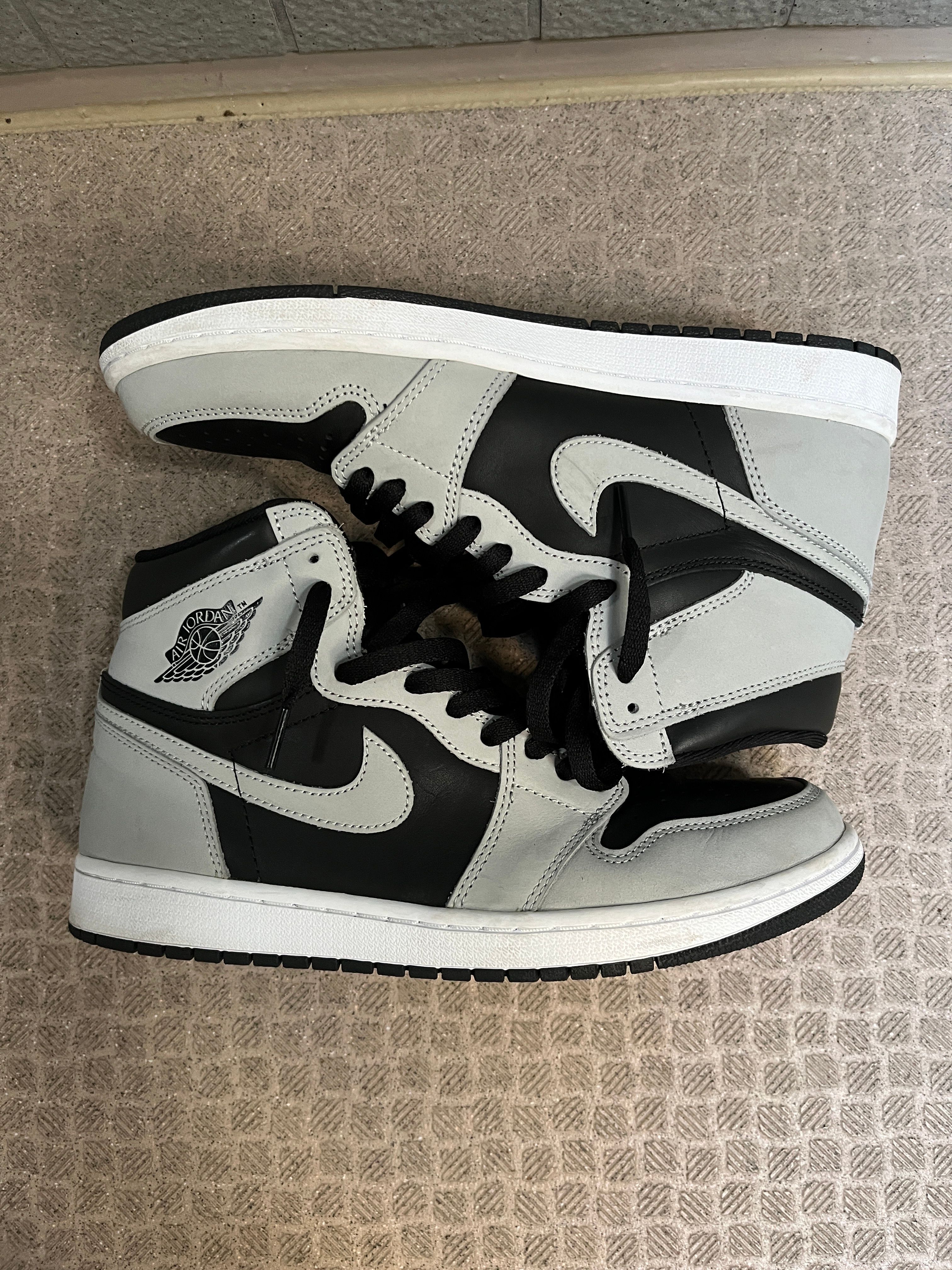 Nike Air Jordan 1 High OG "Shadow 2.0"