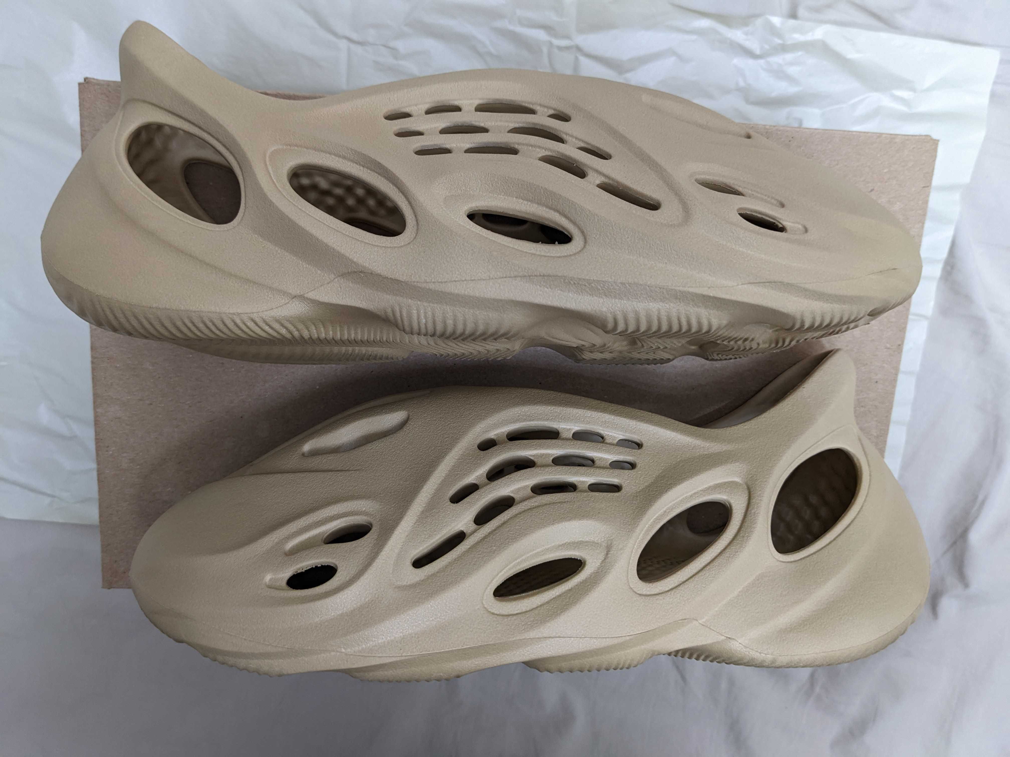 adidas YEEZY Foam Runner "Ochre"