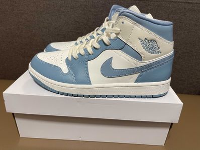 Nike Women's Air Jordan 1 Mid "University Blue"
