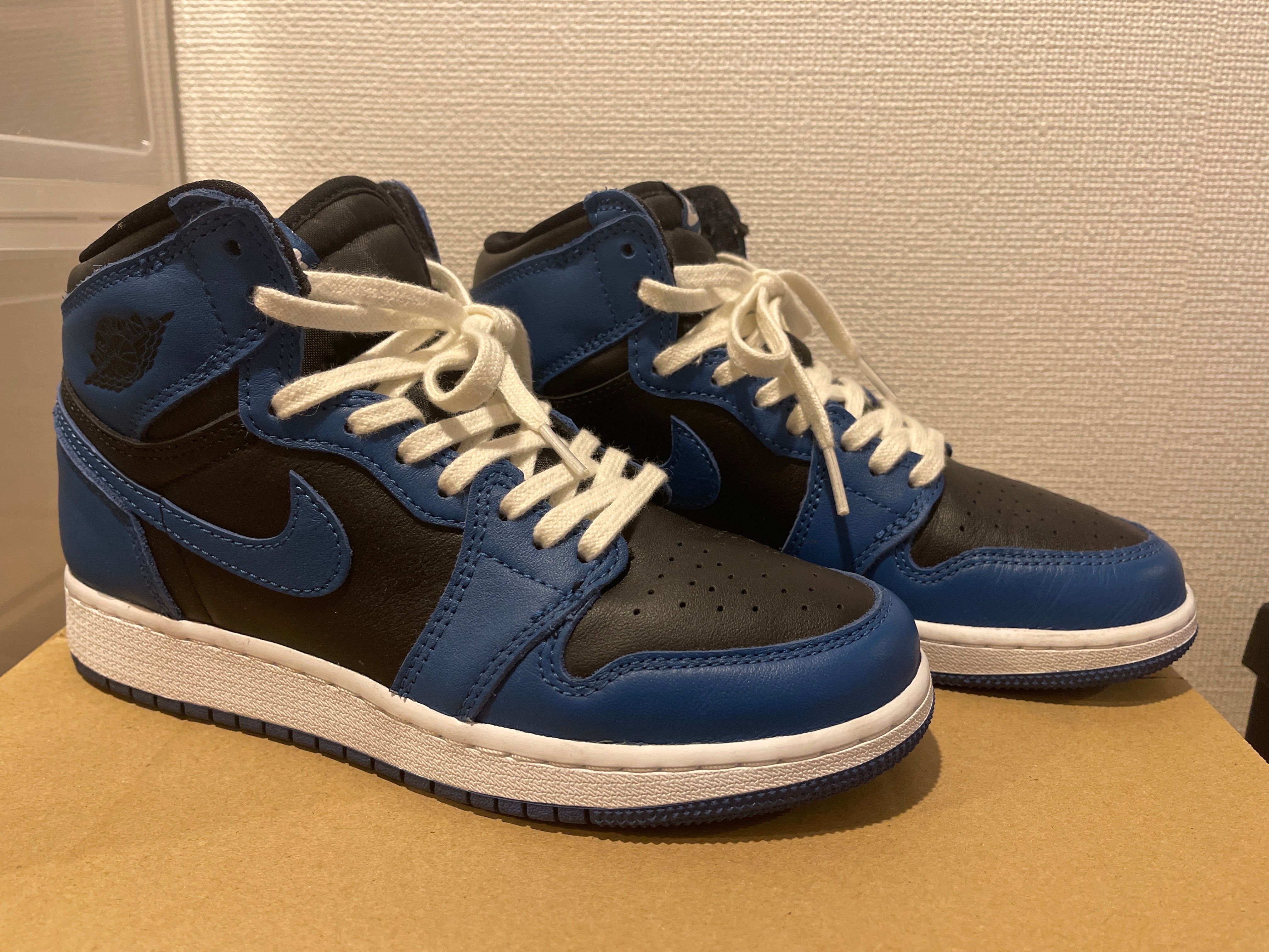 Nike GS Air Jordan 1 Retro High OG "Dark Marina Blue"