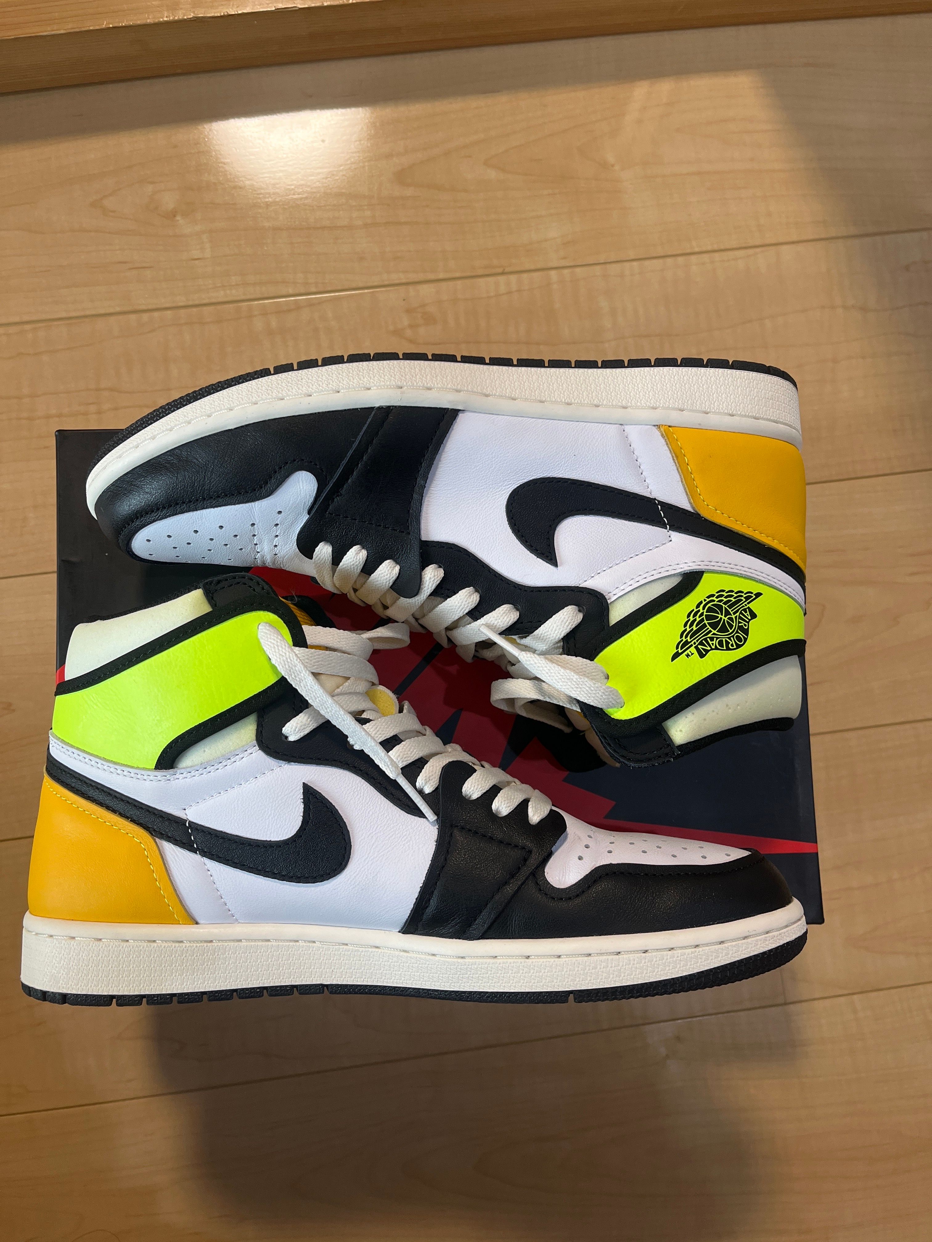 Nike Air Jordan 1 High OG "Volt Gold"