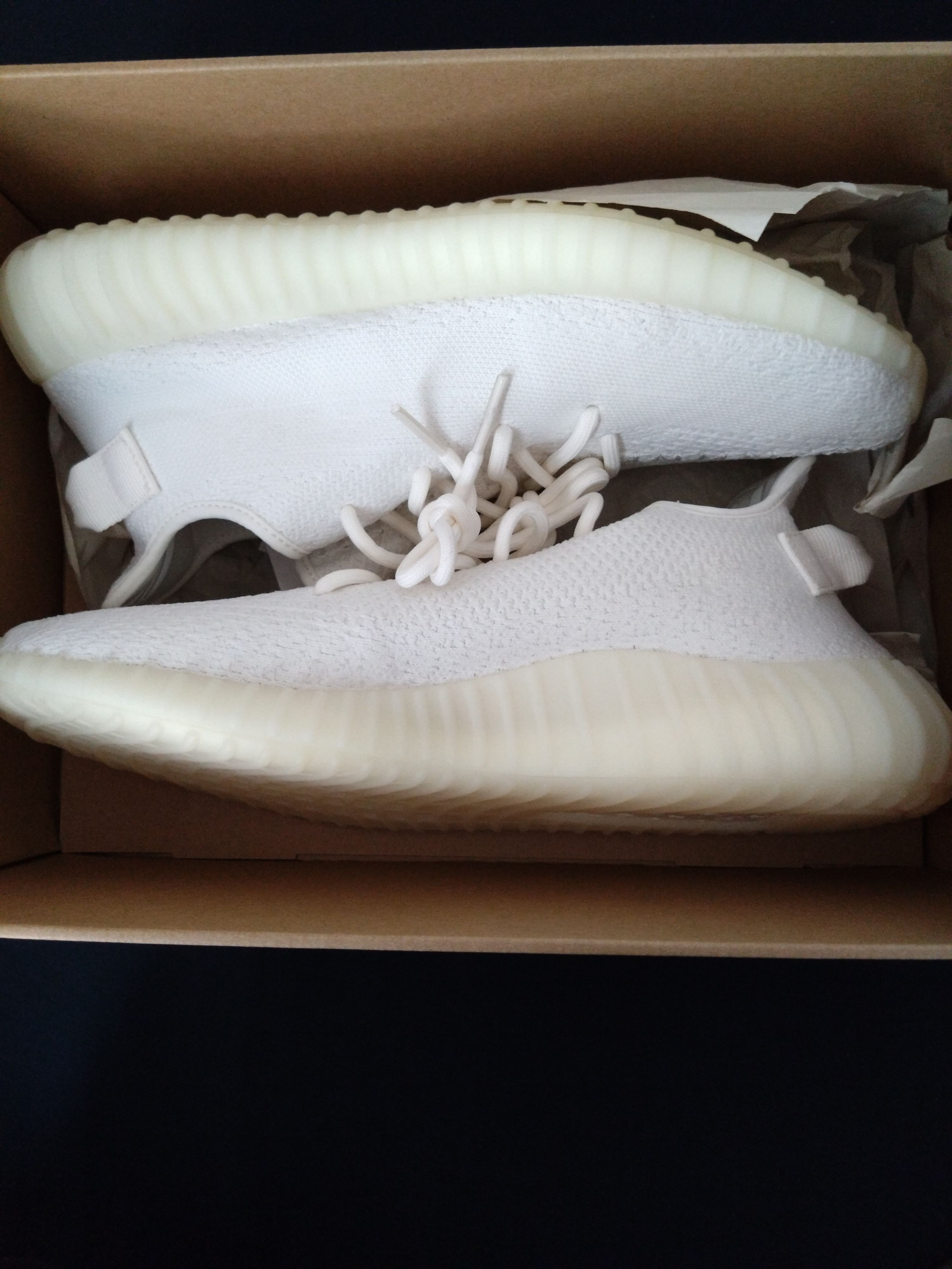 adidas YEEZY Boost 350 V2 "Cream White"