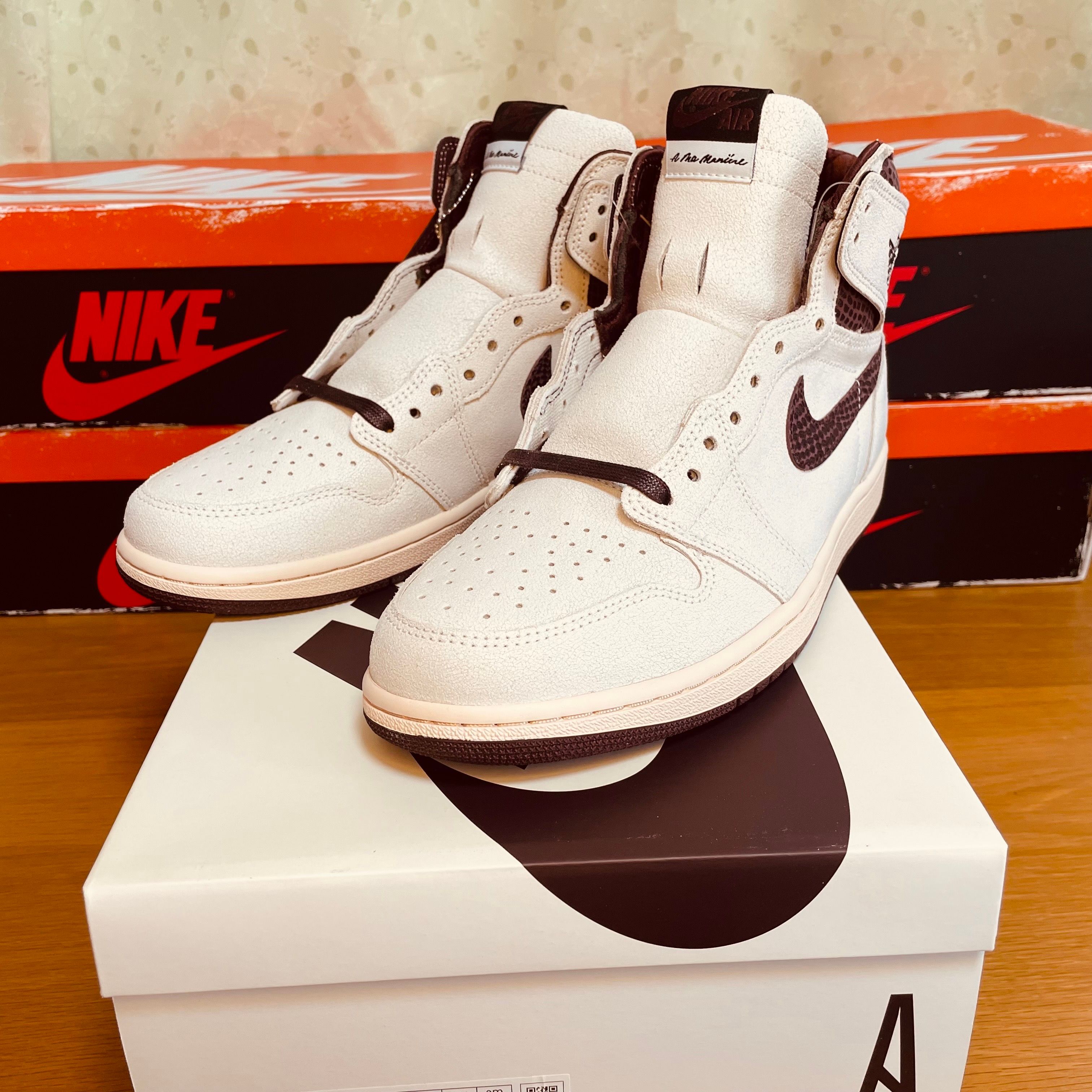 A Ma Maniere × Nike Air Jordan 1 Retro High OG "Sail and Burgundy"