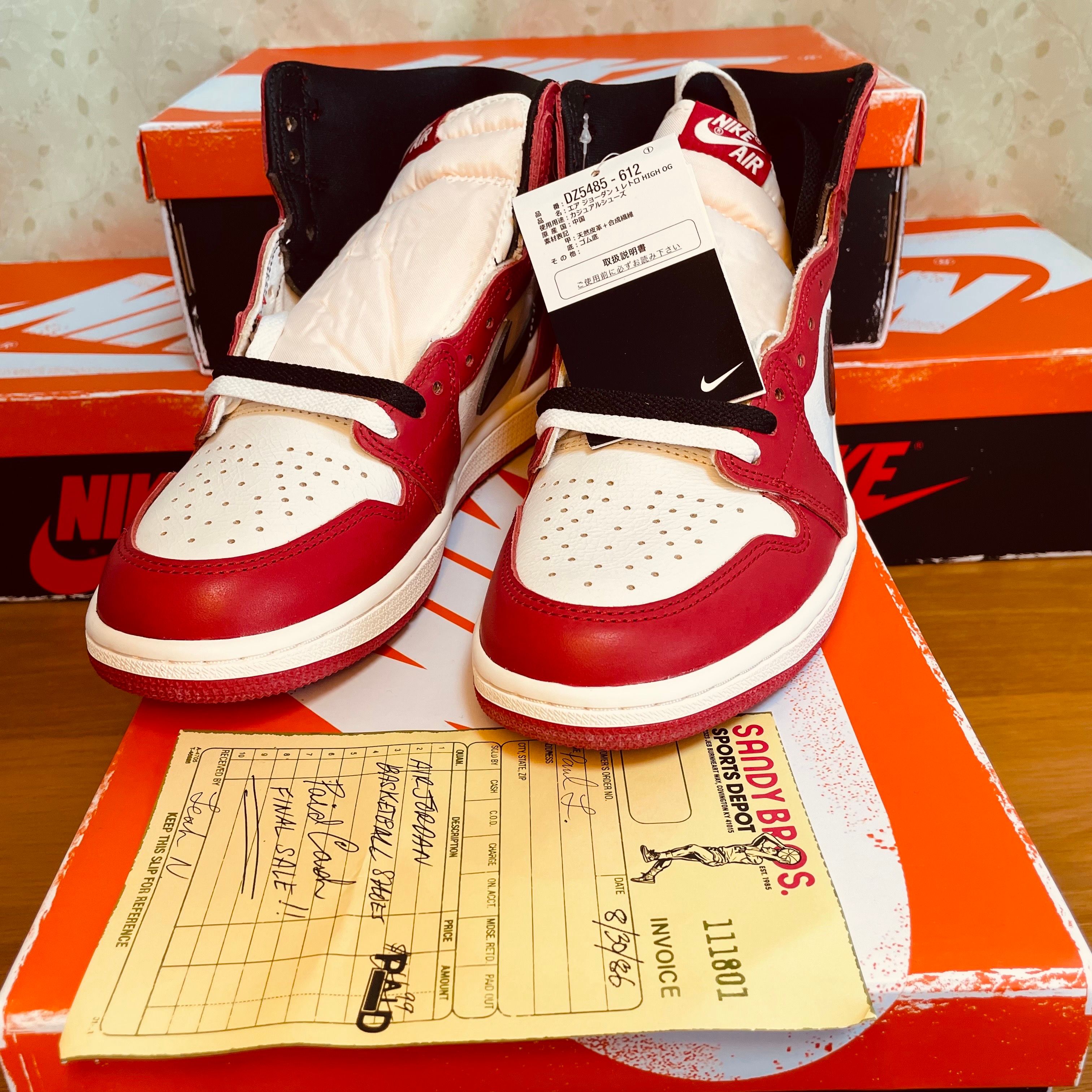 Nike Air Jordan 1 High OG "Lost & Found/Chicago"