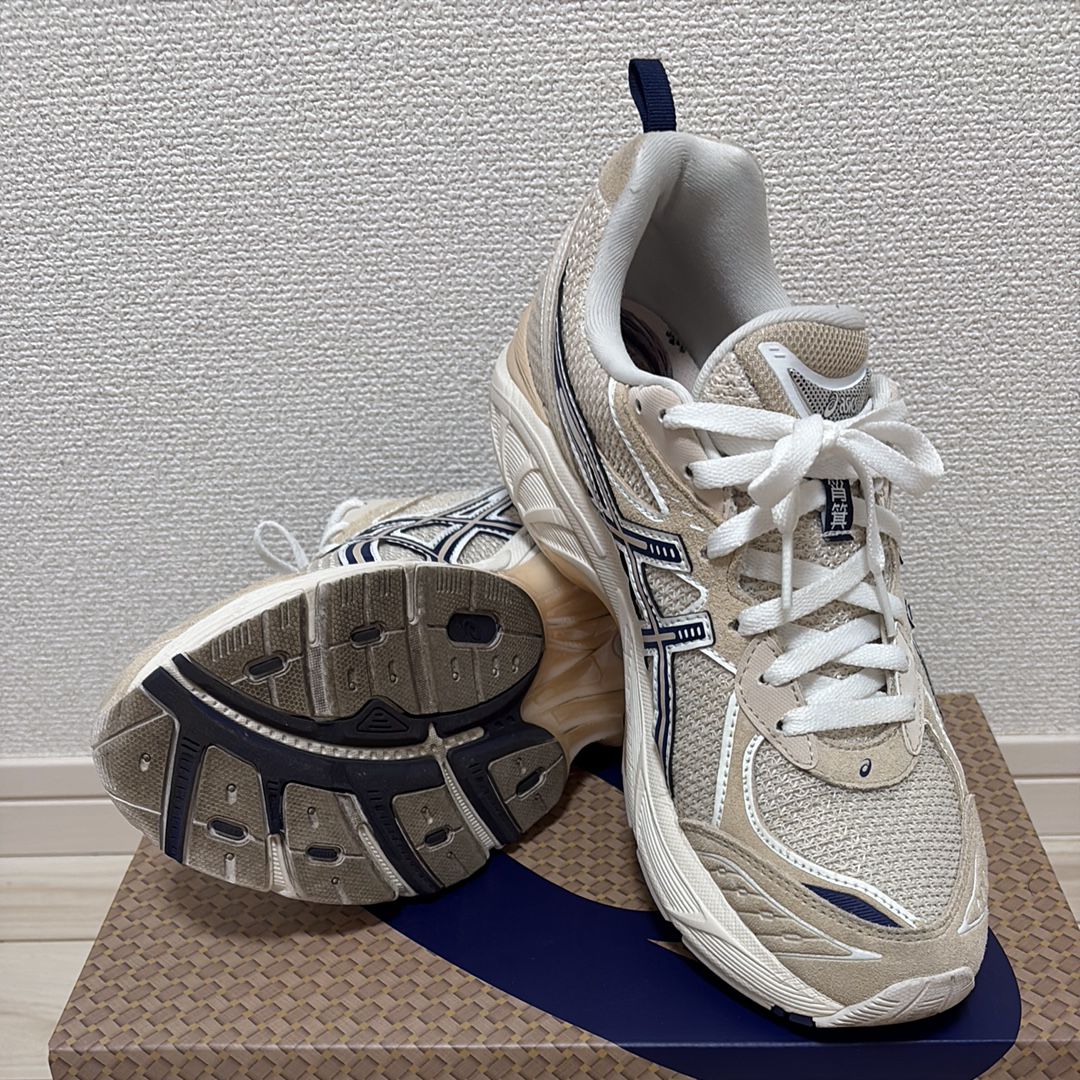 コスツ × アシックス GT2160 "シャオジ"