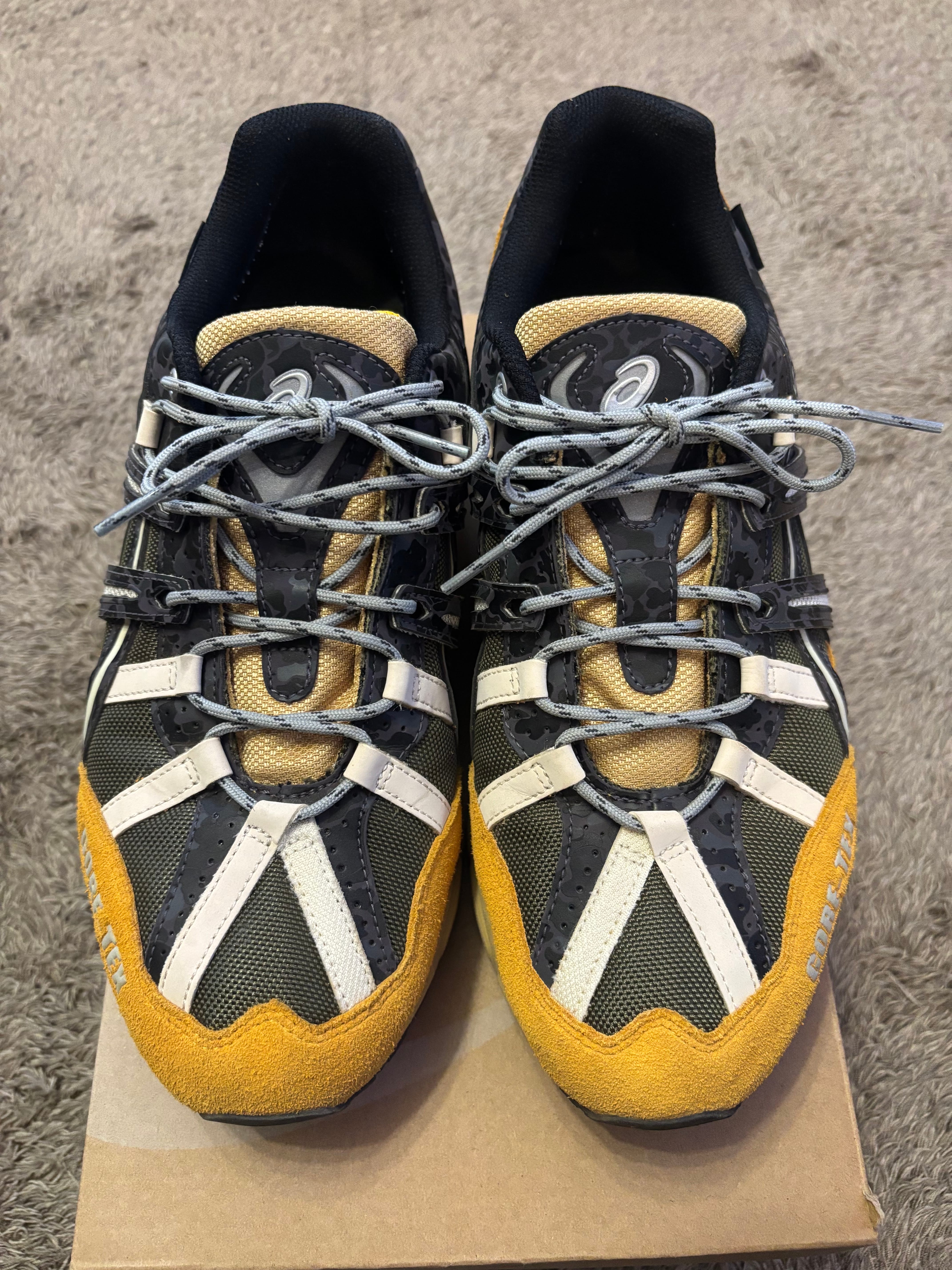 アトモス × グリップスワニー × アシックス  ゲルソノマ15-50 ゴアテックス "ベージュ/カーキ"