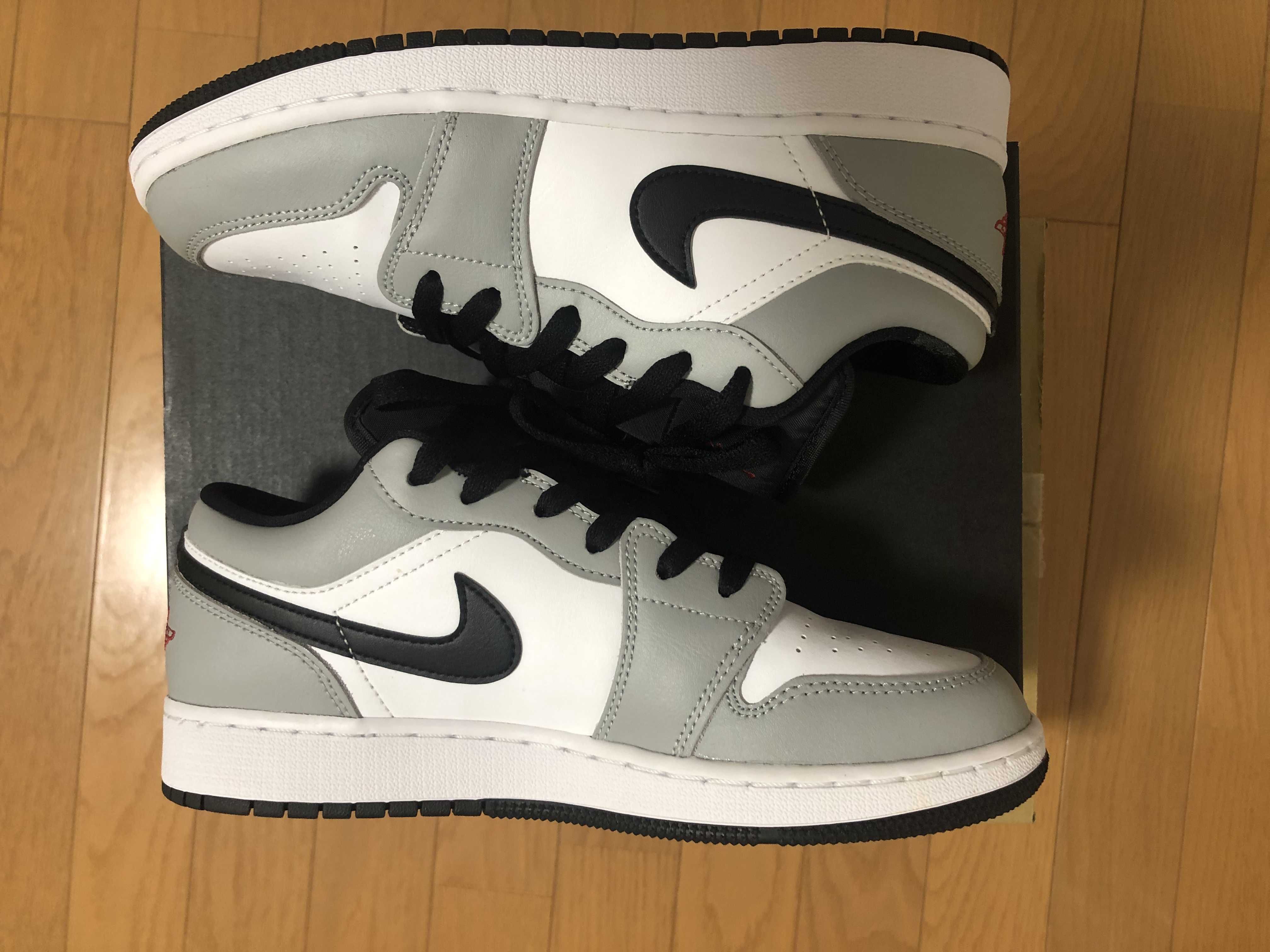 Nike GS Air Jordan 1 Low "Light Smoke Grey"