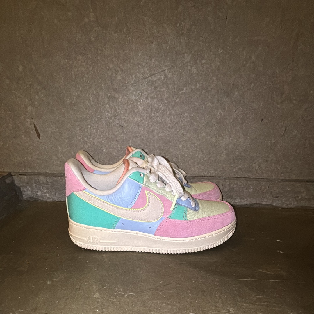 Nike Air Force 1 Low "Easter" (2018)