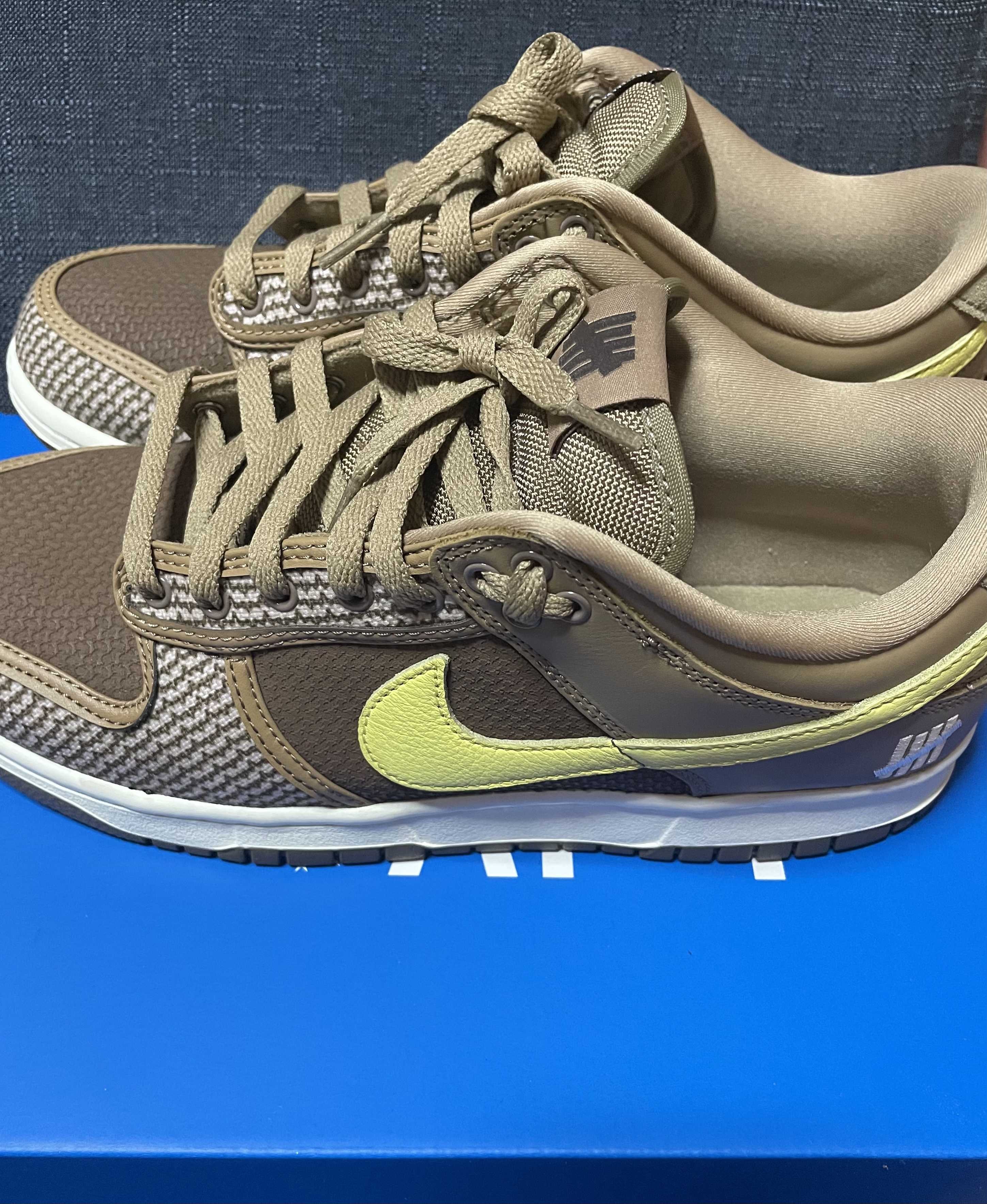 UNDEFEATED × Nike Dunk Low SP  "Canteen/Lemon Frost/Palomino"