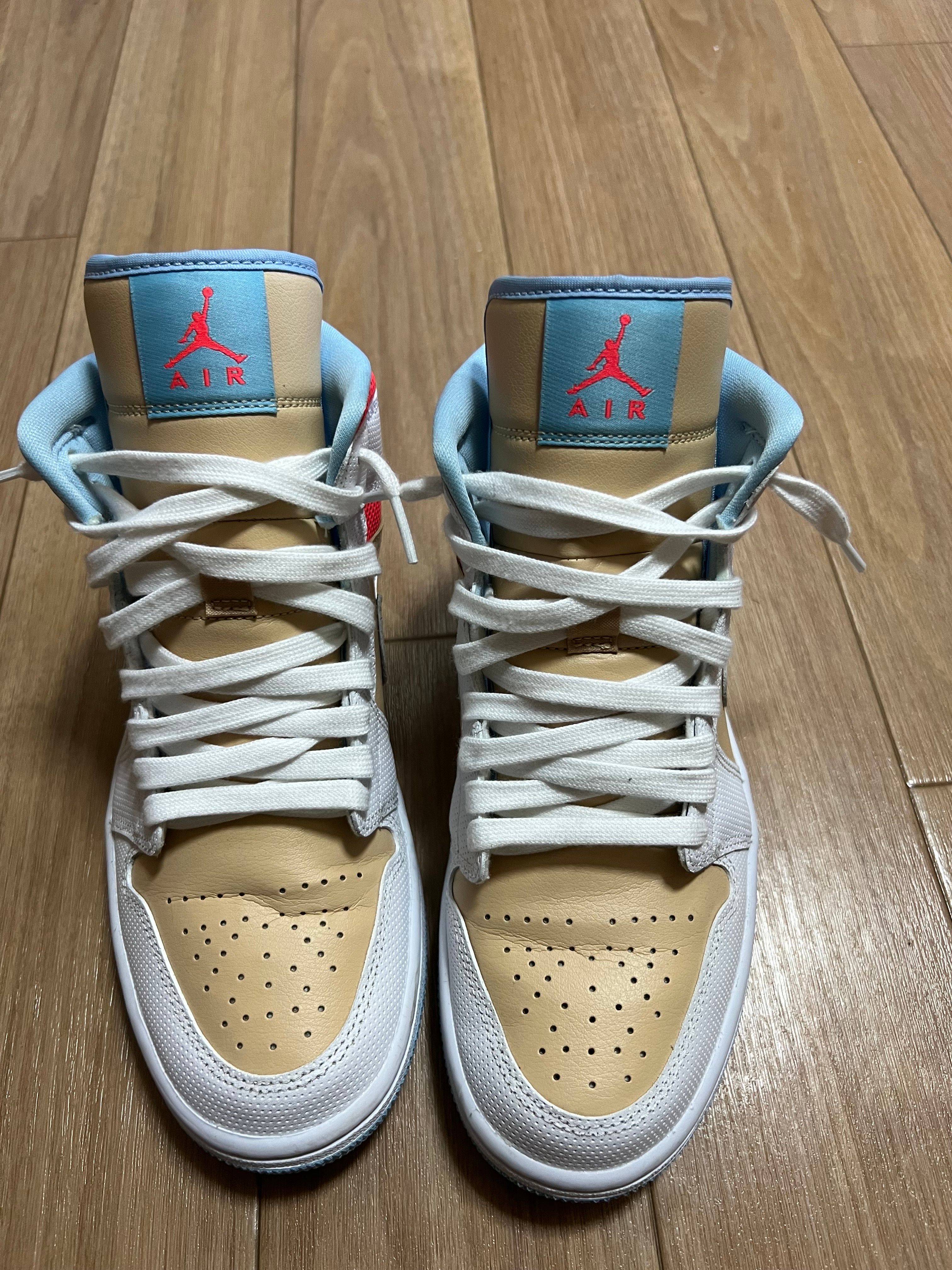 Nike Women's Air Jordan 1 Mid SE "Sesame"
