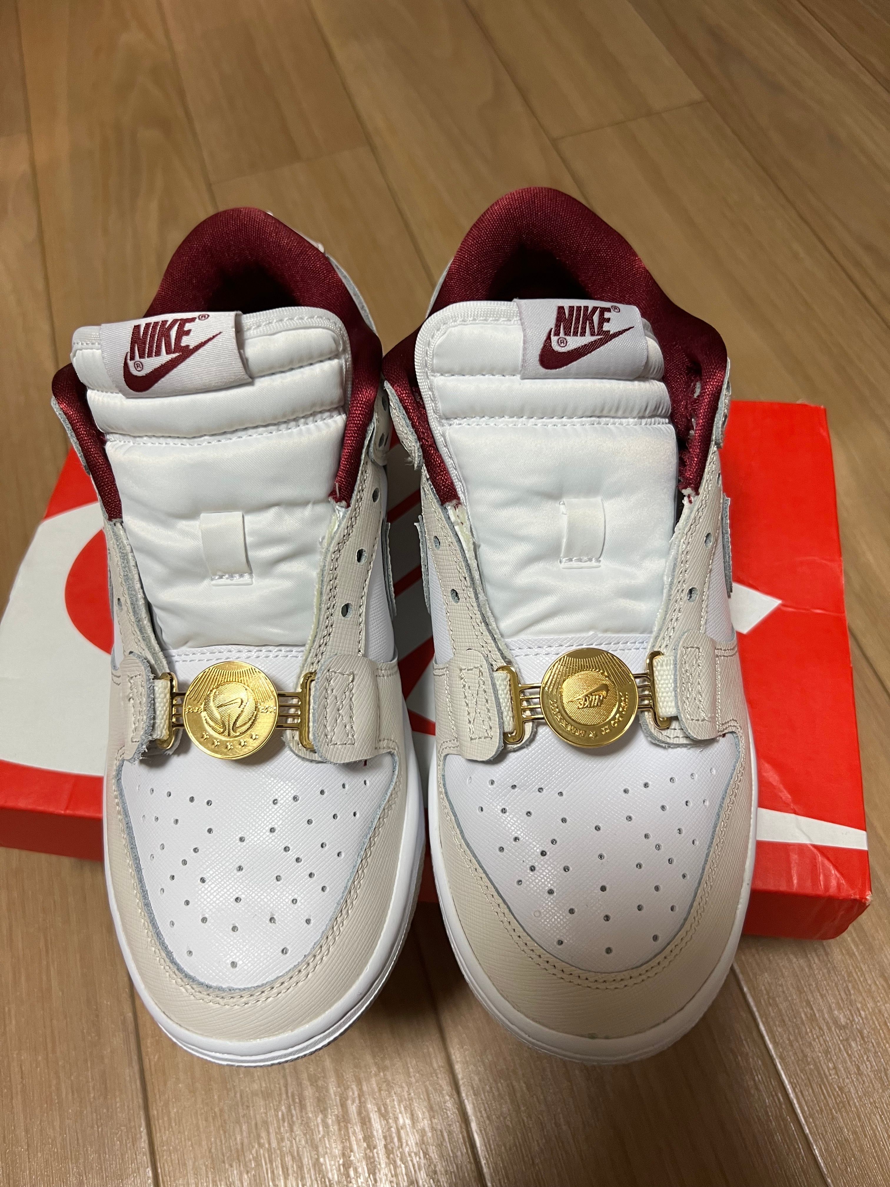 Nike Women's Dunk Low SE Just Do It "Photon Dust"