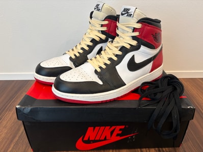Nike Air Jordan 1 Retro High OG "Black Toe"